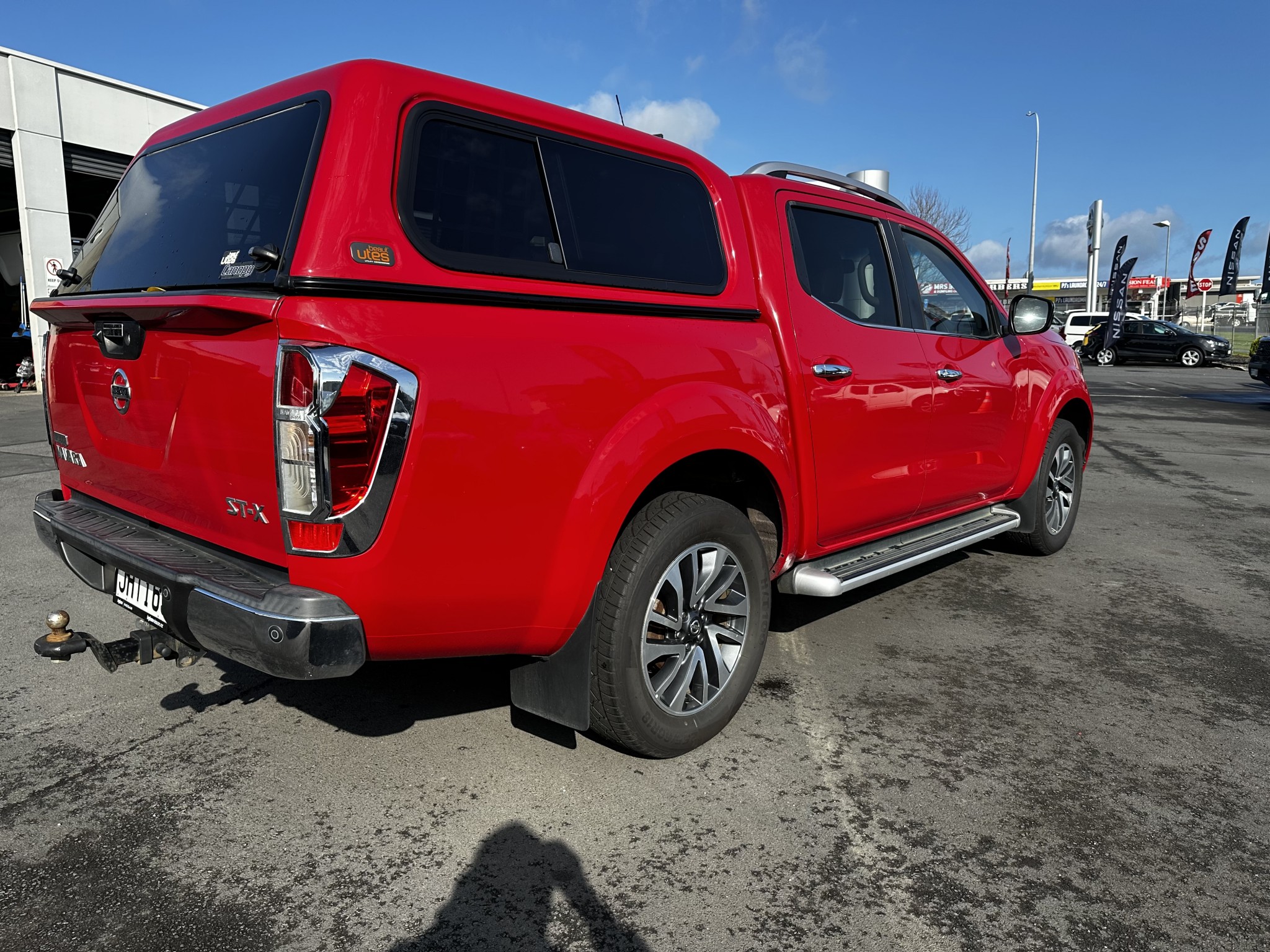 2015 Nissan Navara | ST-X 2.3D | 24718 | 7