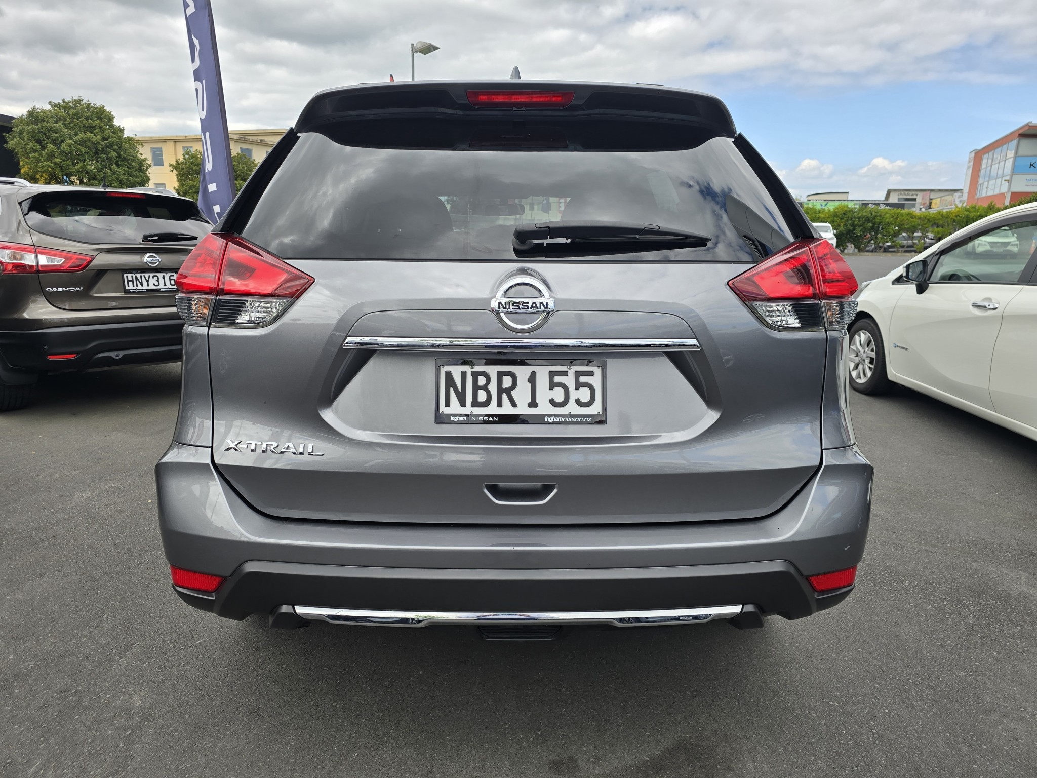 2020 Nissan X-Trail | ST-L 2.5P/6CVT/SW/5D | 24973 | 6