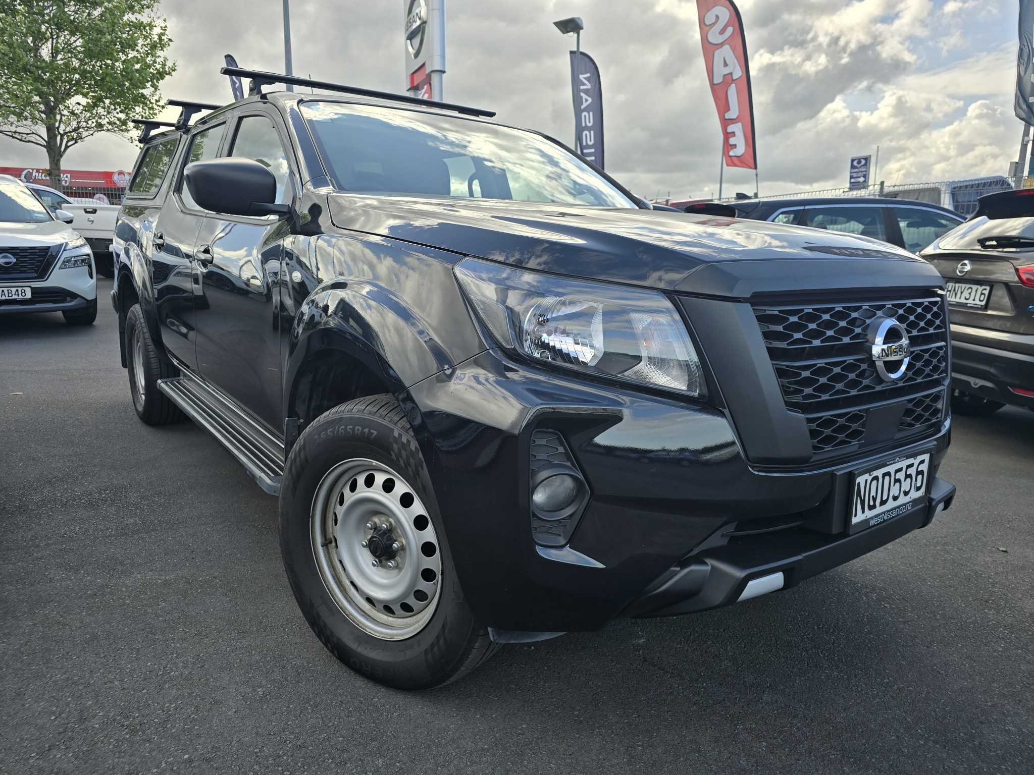 2021 Nissan Navara | SL 2WD 2.3D | 25017 | 1