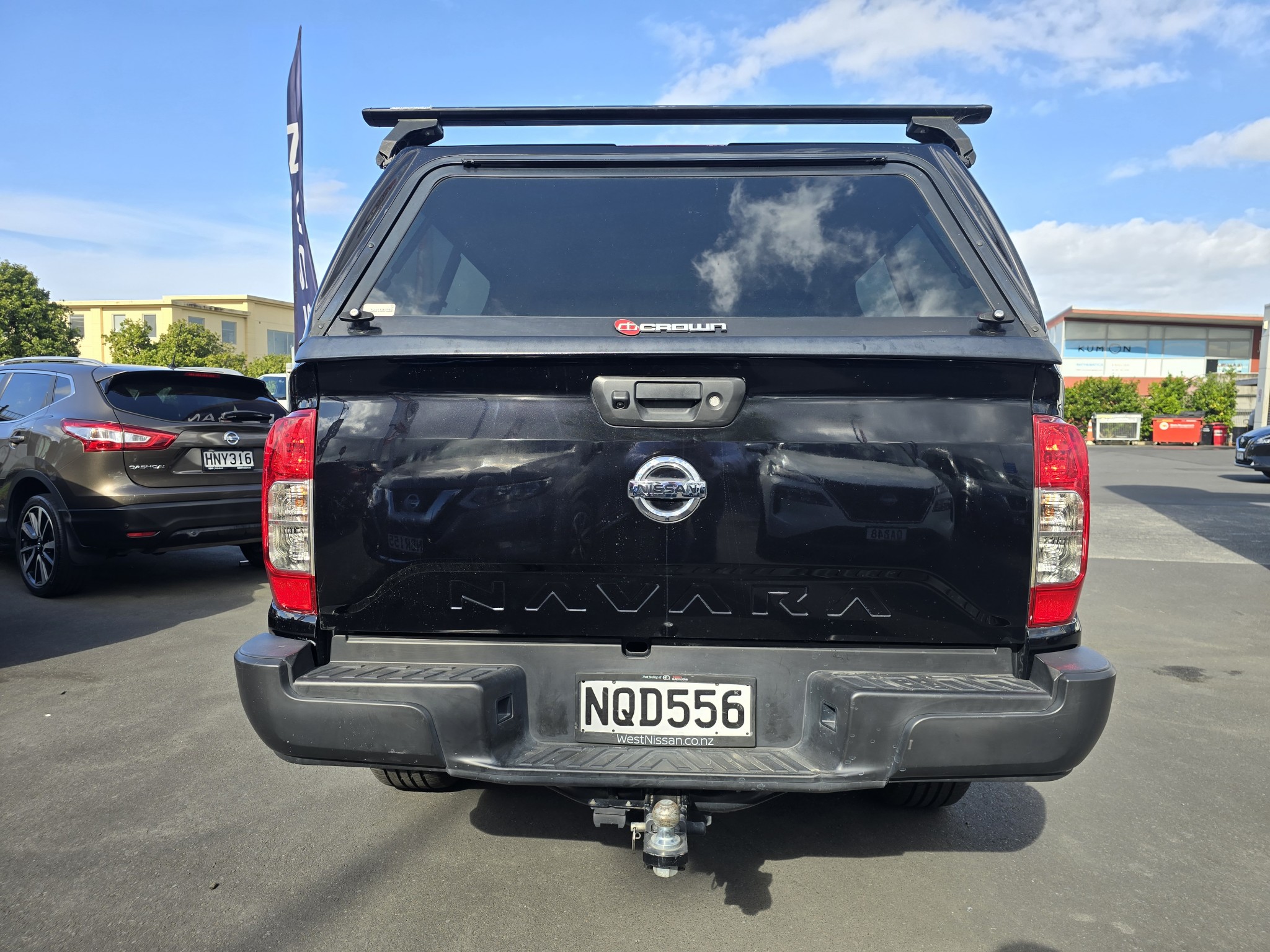 2021 Nissan Navara | SL 2WD 2.3D | 25017 | 6