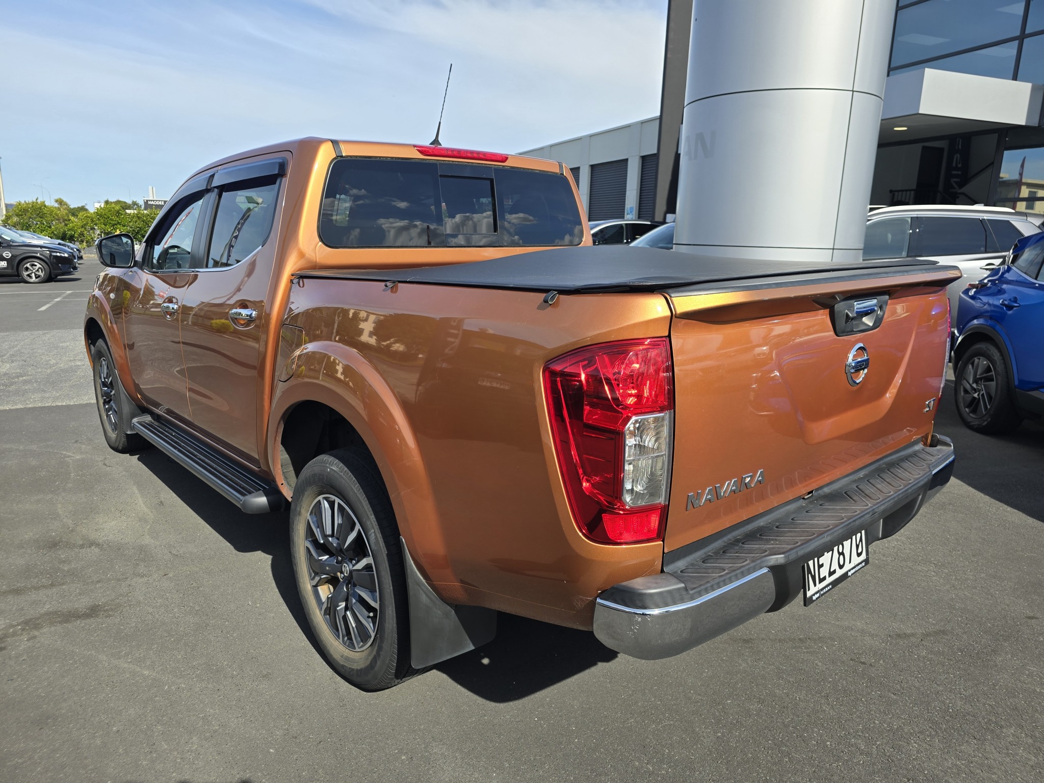 2020 Nissan Navara | ST 2.3D | 25306 | 5