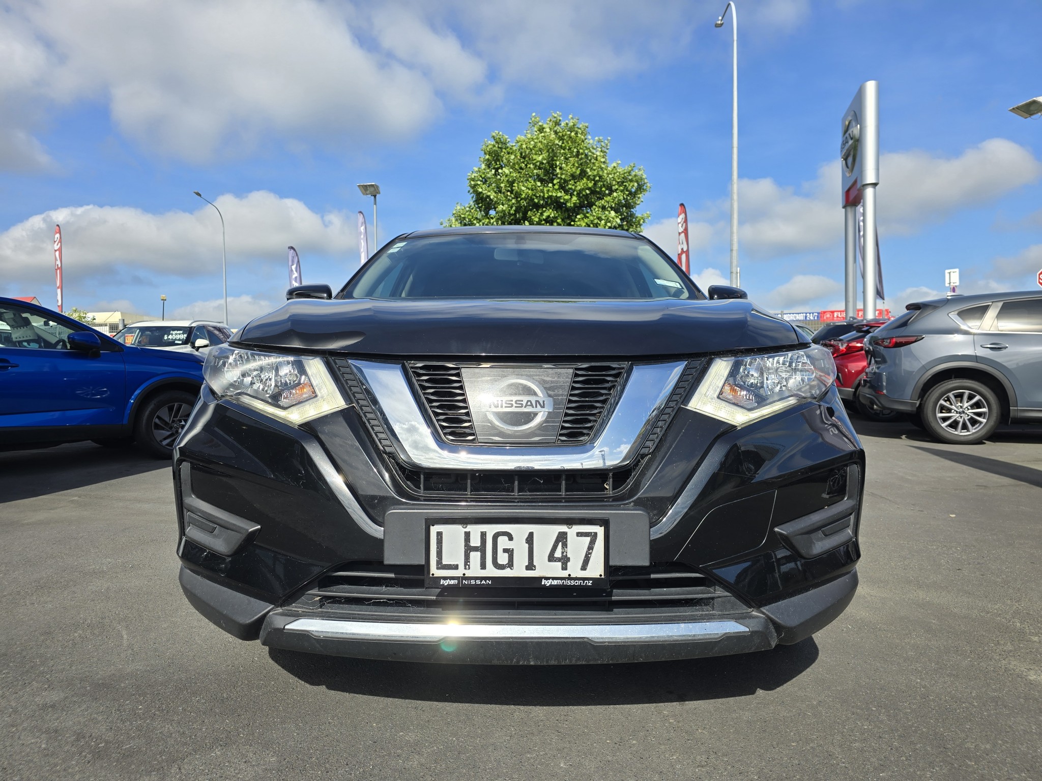 2018 Nissan X-Trail | ST 2.5P | 25307 | 2