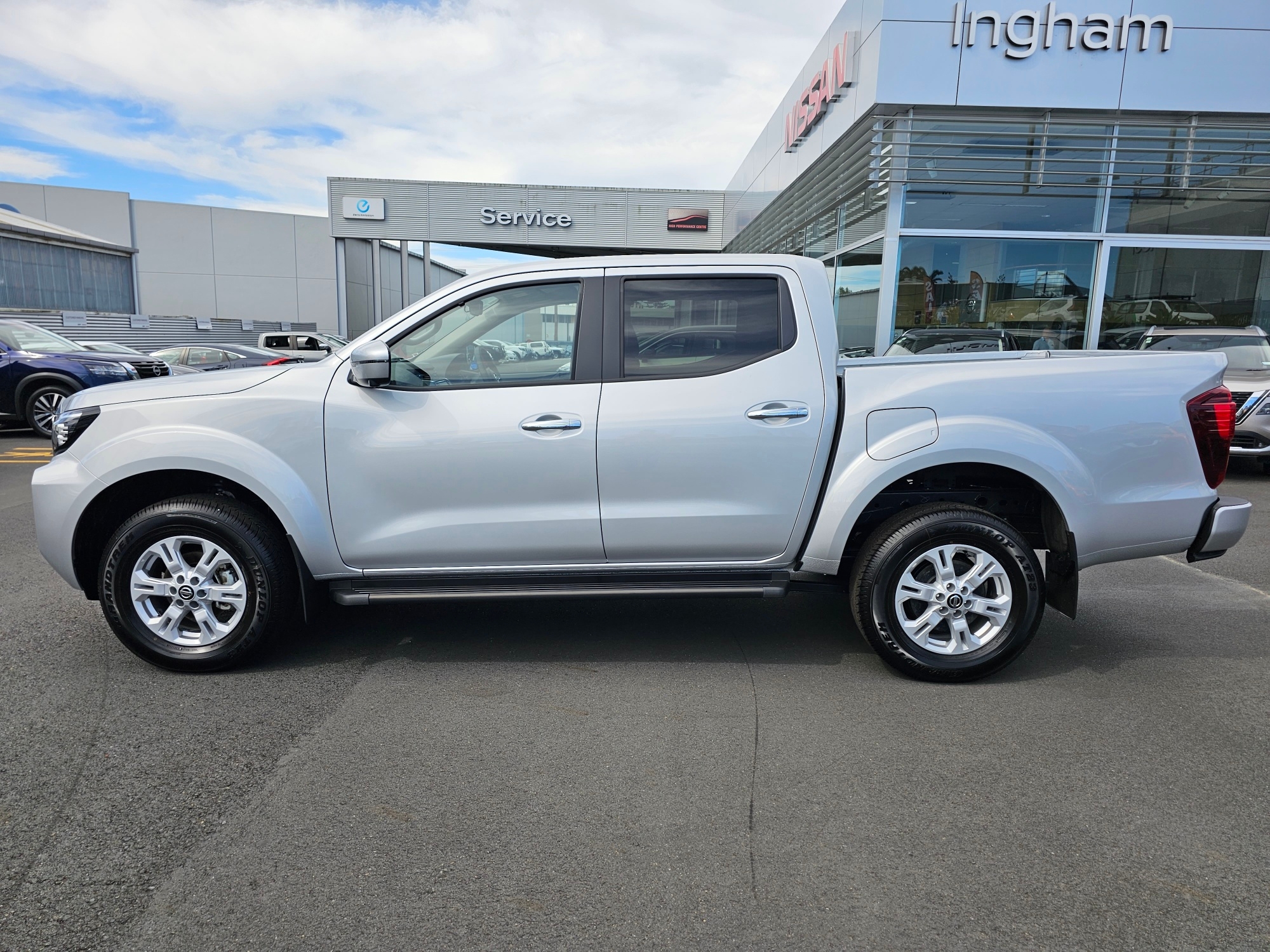 2025 Nissan Navara | ST 2WD AUTO | 25627 | 5