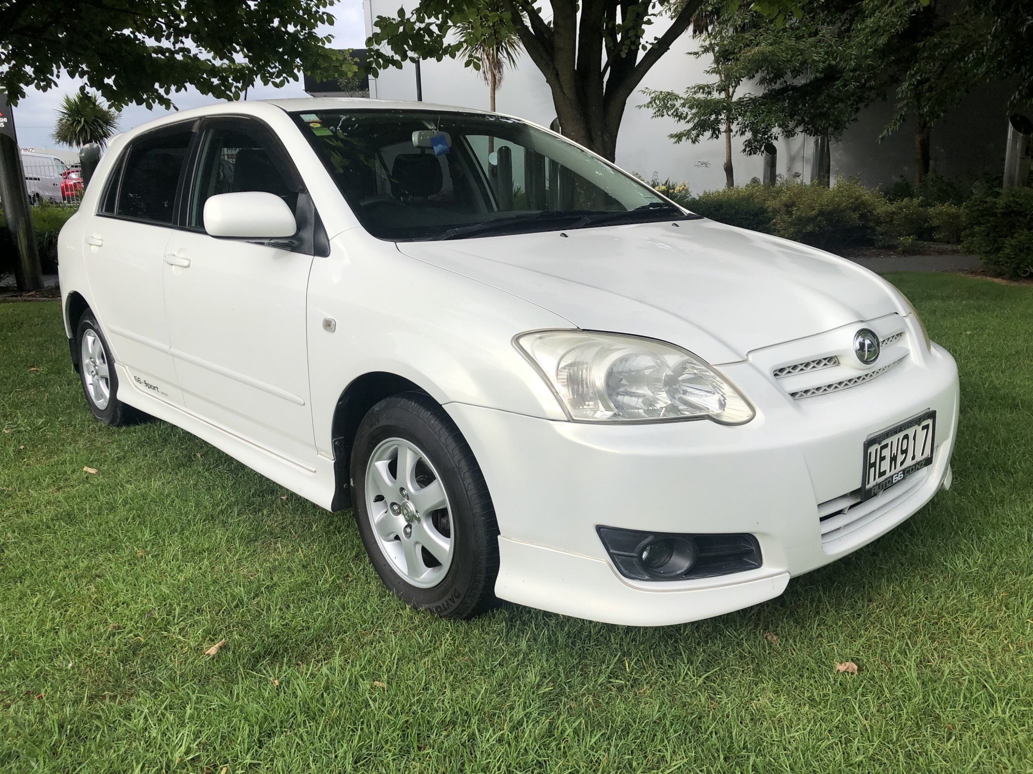 2004 Toyota ALLEX | Corolla Hatch 1.5 Petrol Auto 5 Door | 13884 | 1