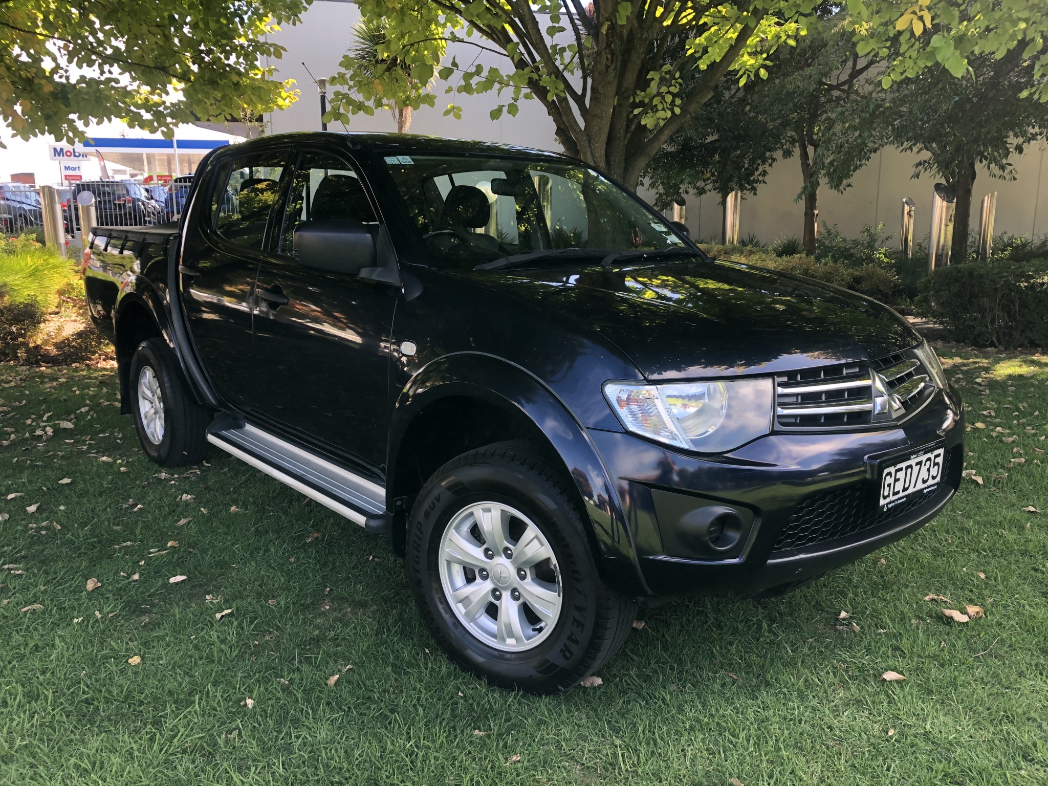 2011 Mitsubishi Triton | 2WD 2.5 DCAB GLS Diesel Manual 5 Speed | 14502 | 1