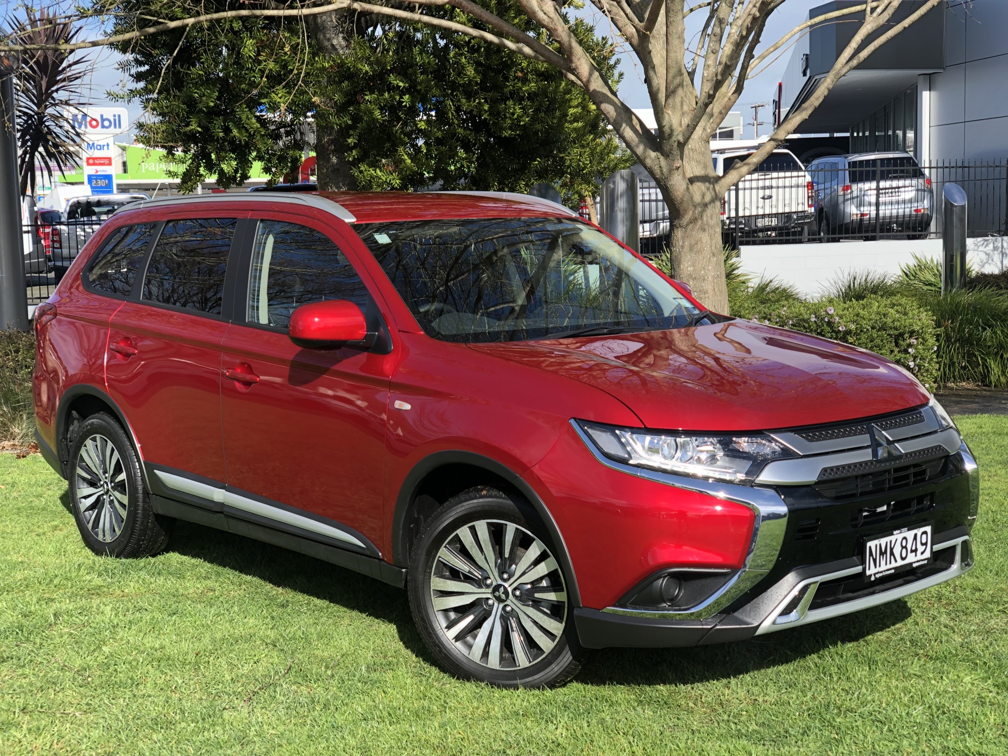 2021 Mitsubishi Outlander | LS 2WD 7 Seat 2.4 Petrol SUV Auto CVT | 15800 | 1