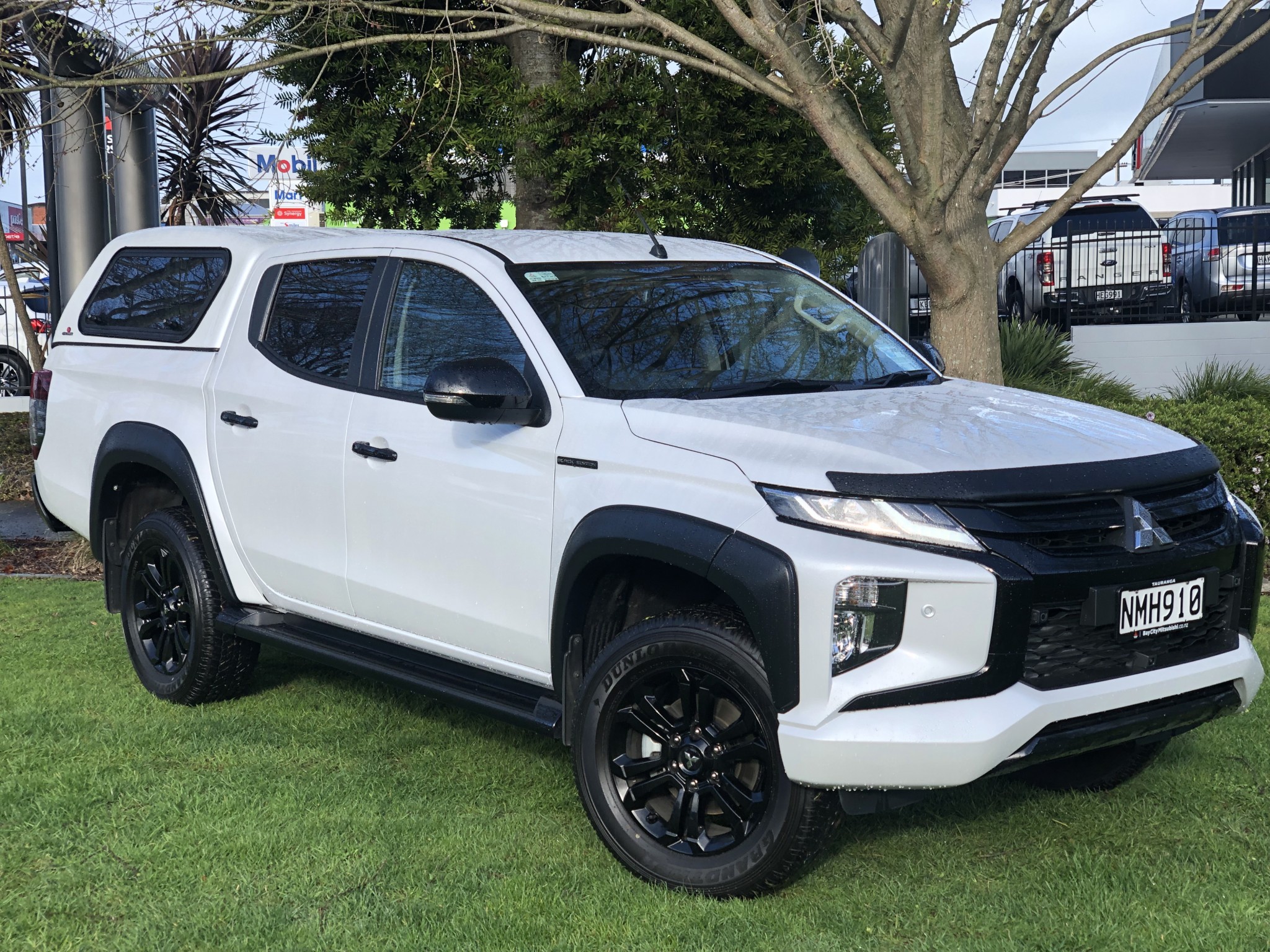 2021 Mitsubishi Triton | GLSB 4WD 6SP AUTO 2.4Diesel Turbo Black Edition | 15833 | 1