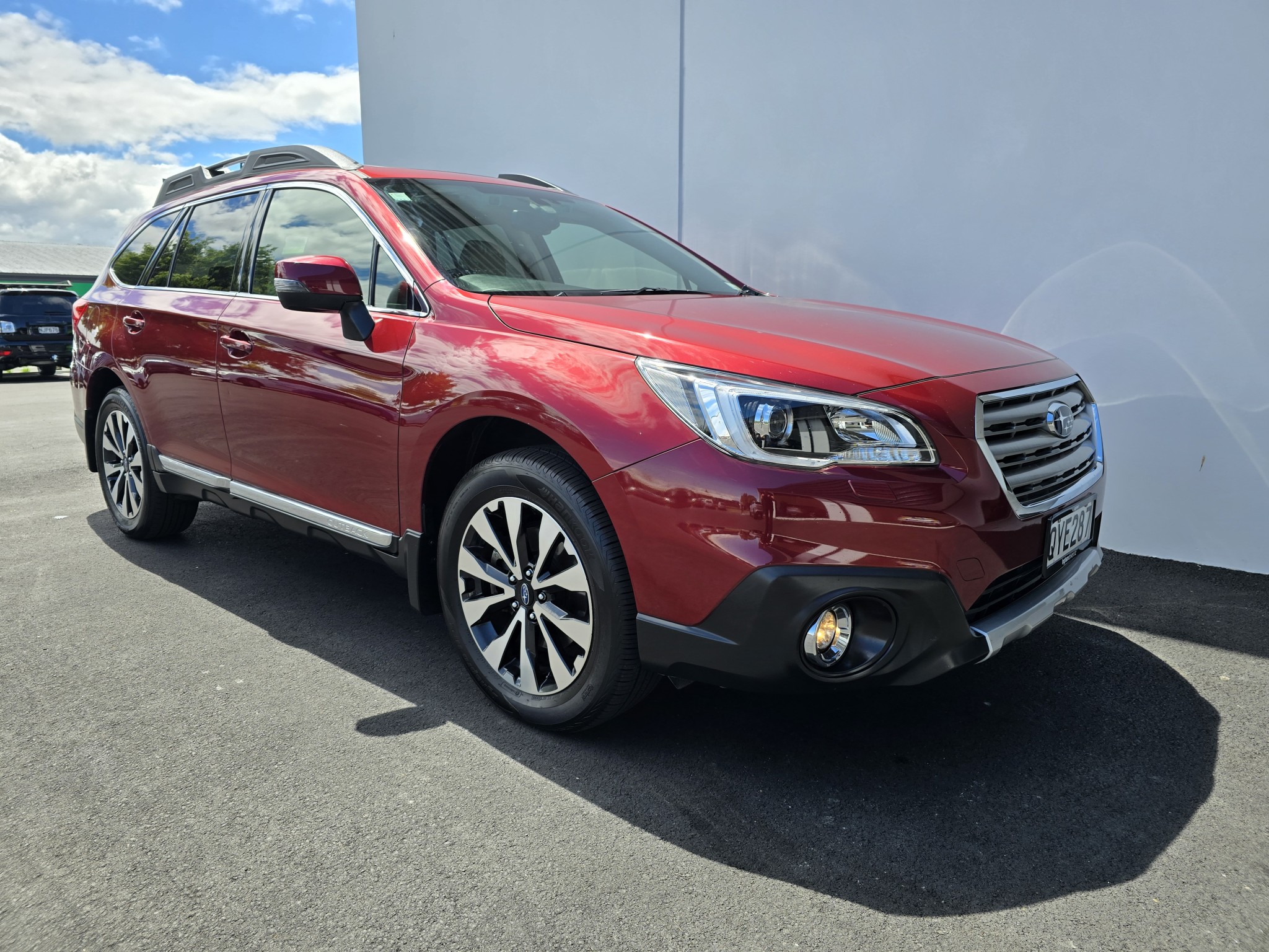 2017 Subaru Outback | 3.6R 3.6P/4WD/6CVT/S | 25495 | 1