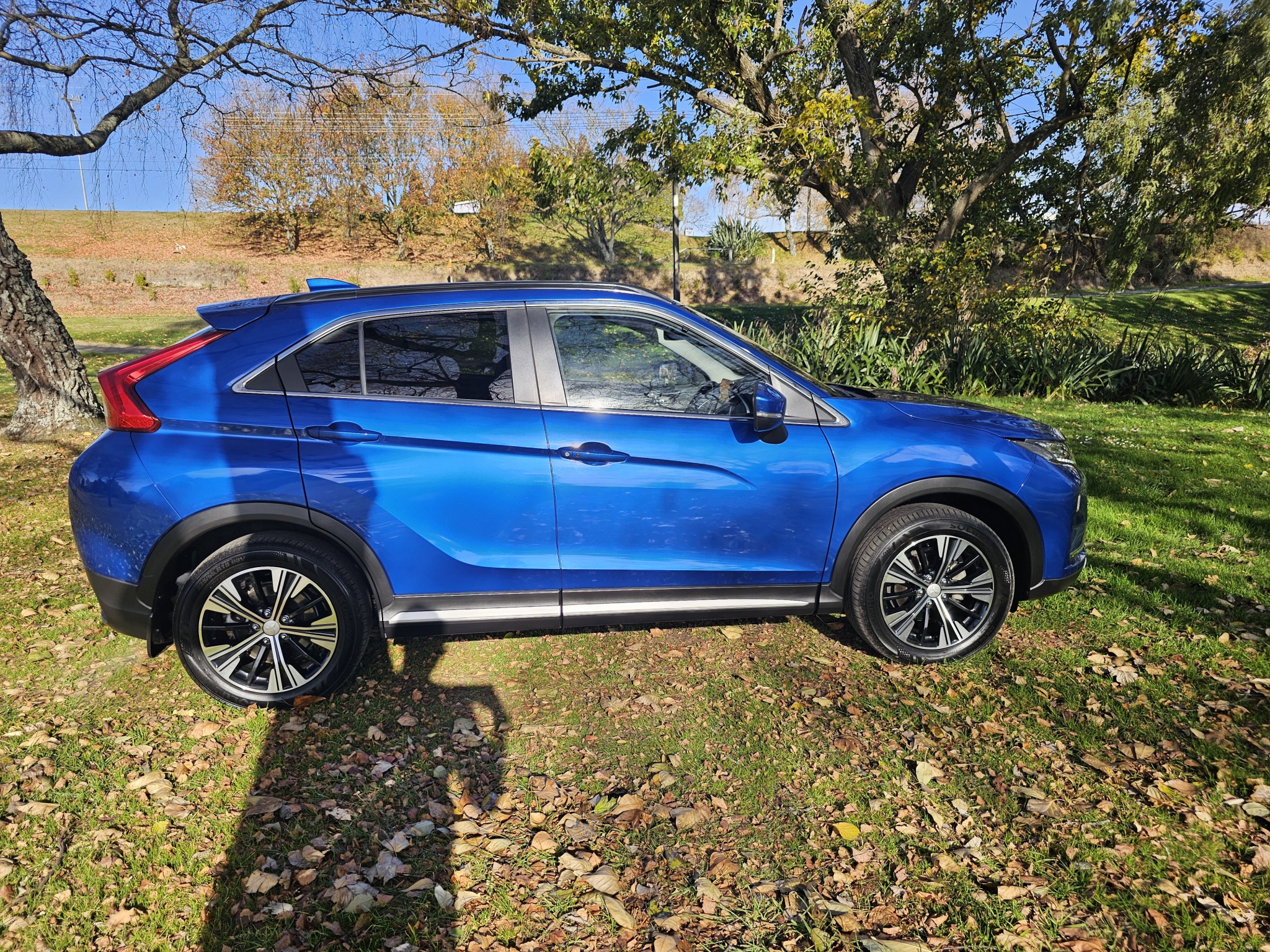 2019 Mitsubishi Eclipse Cross | XLS 1.5P/8CVT | 23723 | 2