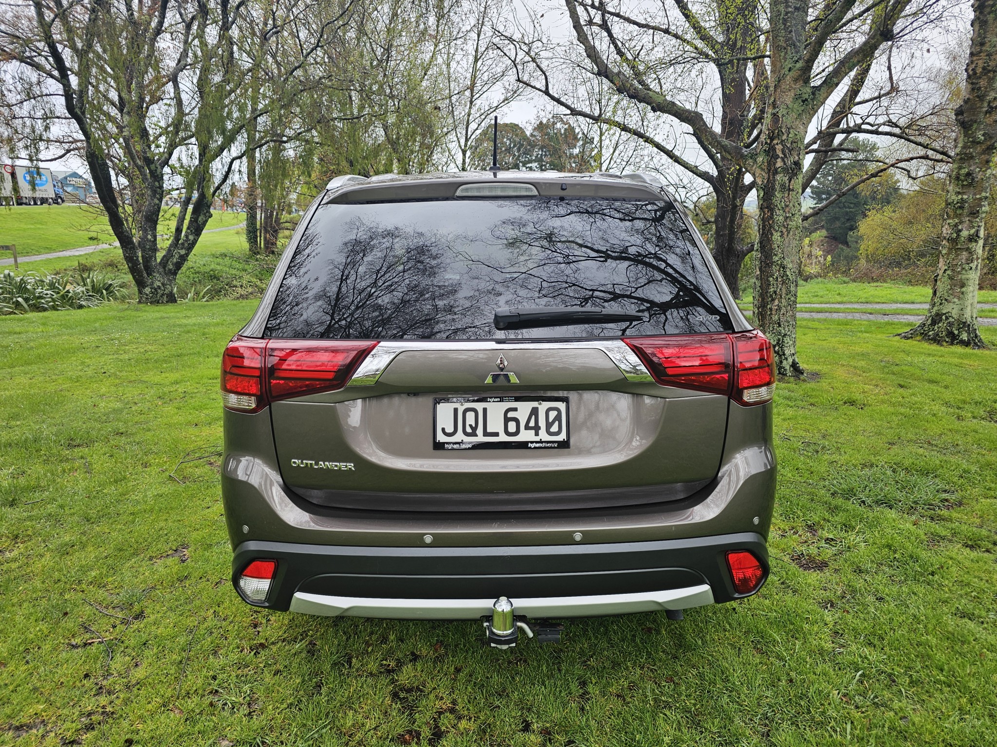 2016 Mitsubishi Outlander | LS 2.4P/4WD/CVT/SW/5 | 24792 | 4