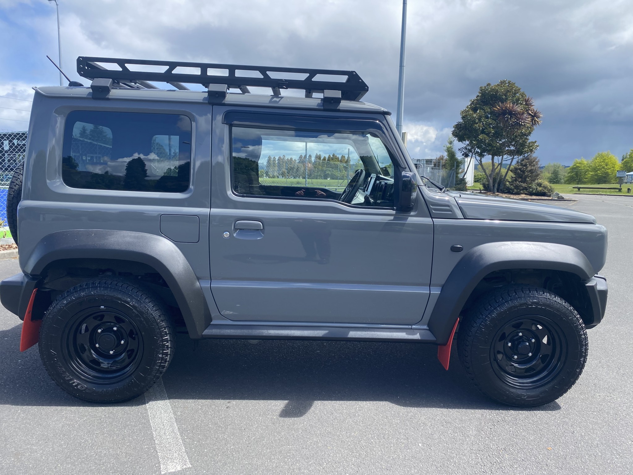 2023 Suzuki Jimny | SIERRA 1.5P/4WD/5MT | 25041 | 2