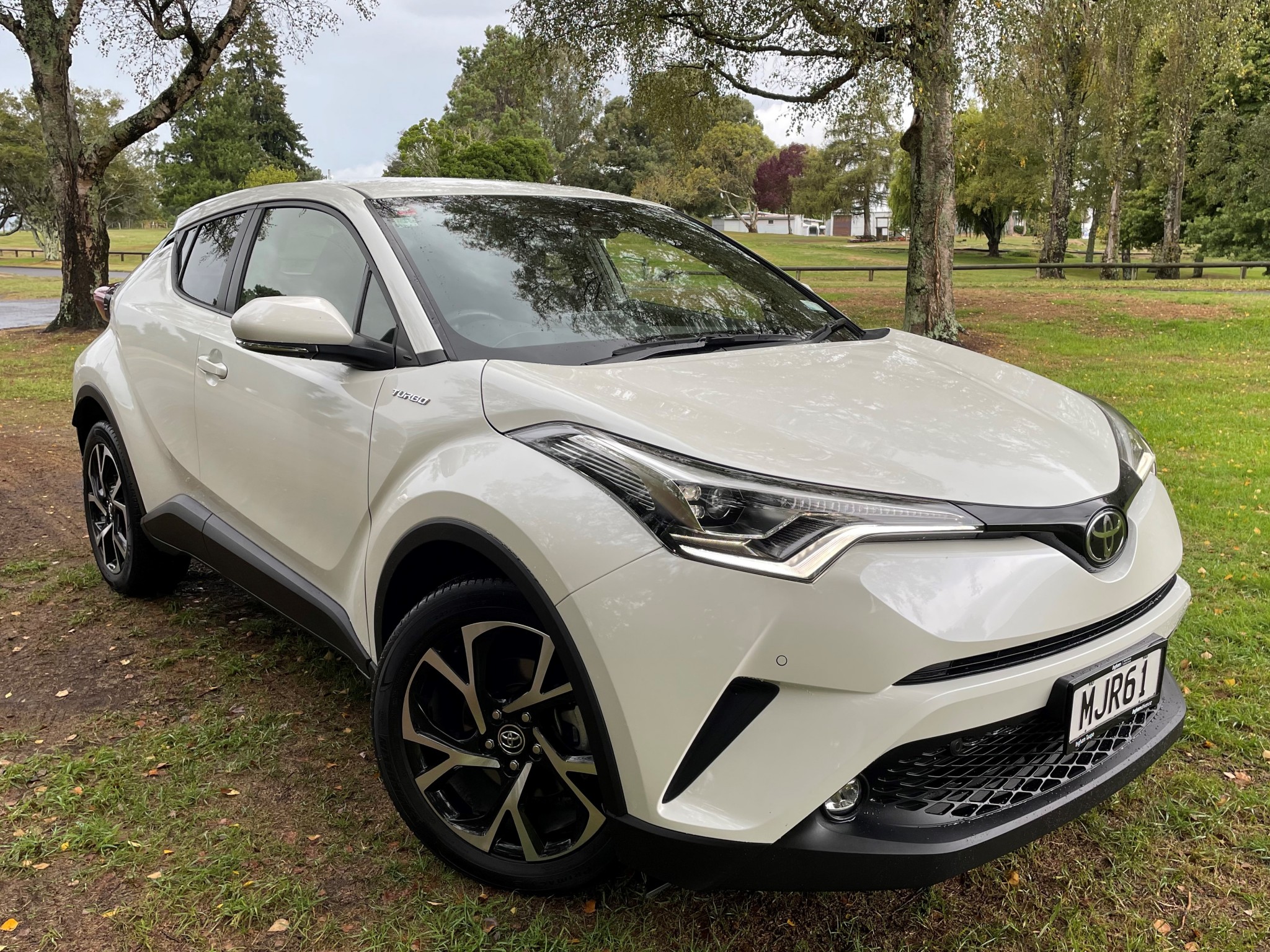 Toyota C-HR 2019 | 1.2PT/4WD/CVT