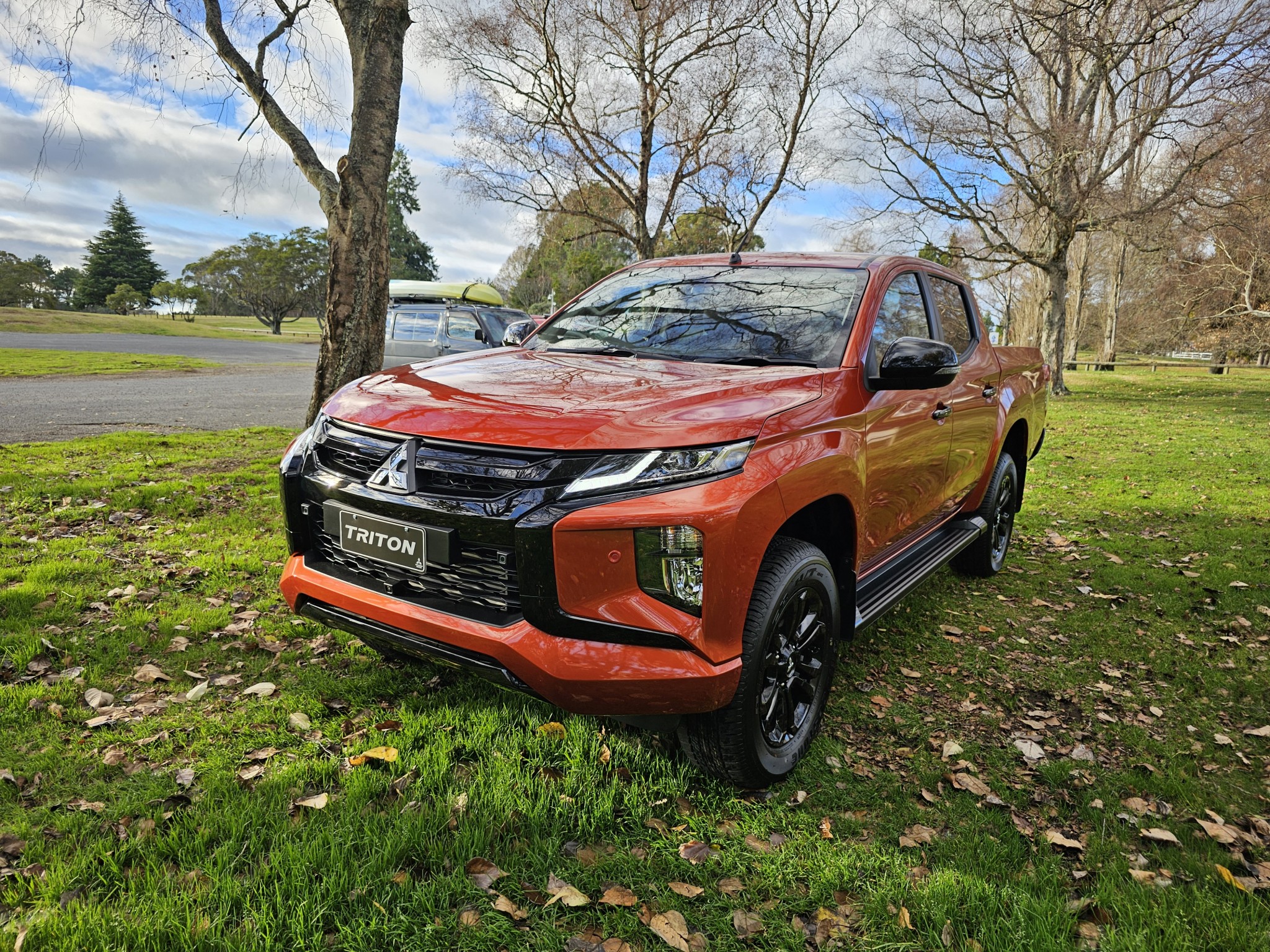 2024 Mitsubishi Triton | DC GSR 4WD 6AT 2.4D | 23885 | 7