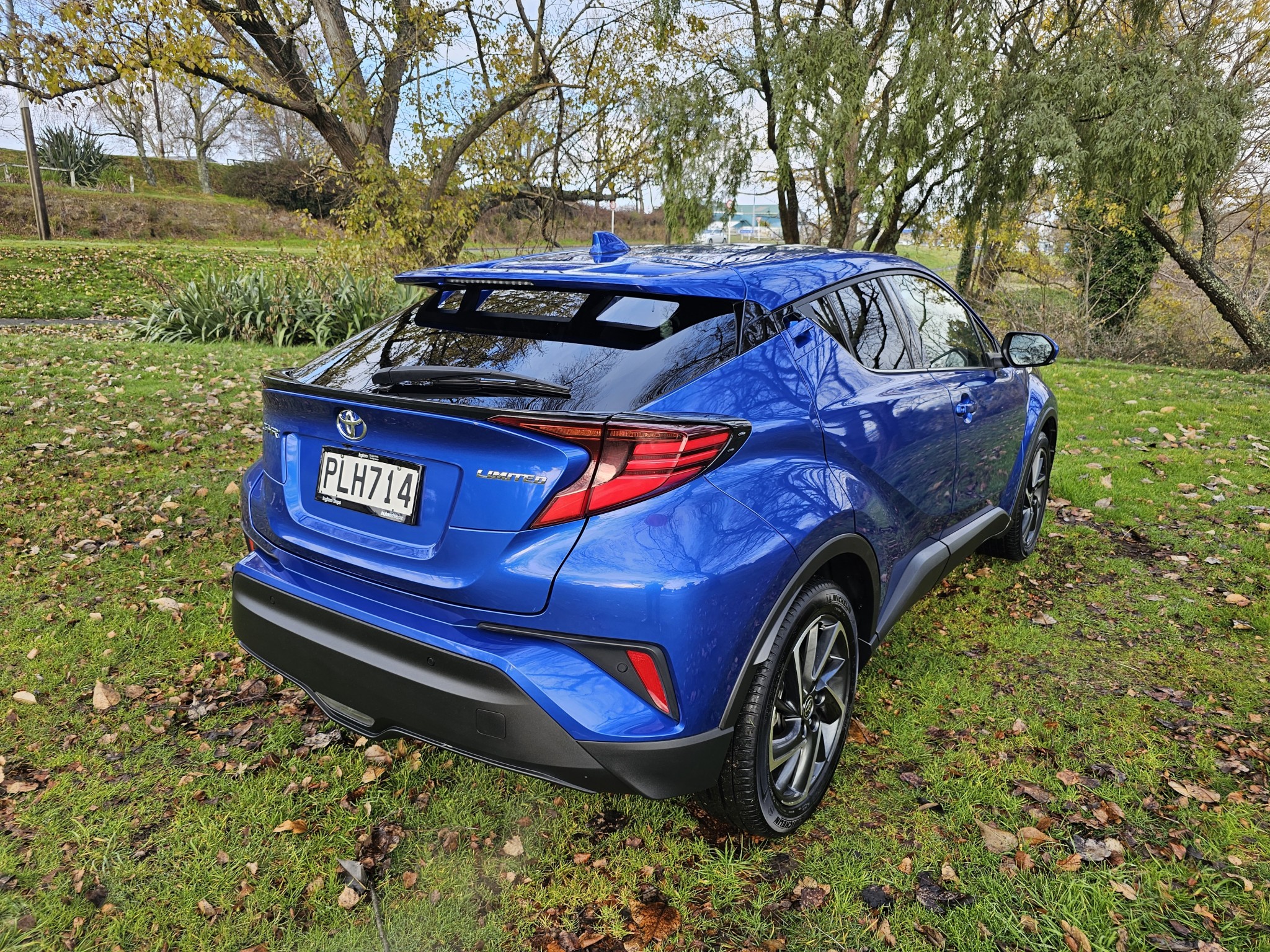 2022 Toyota C-HR | LIMITED 1.2PT | 24127 | 3