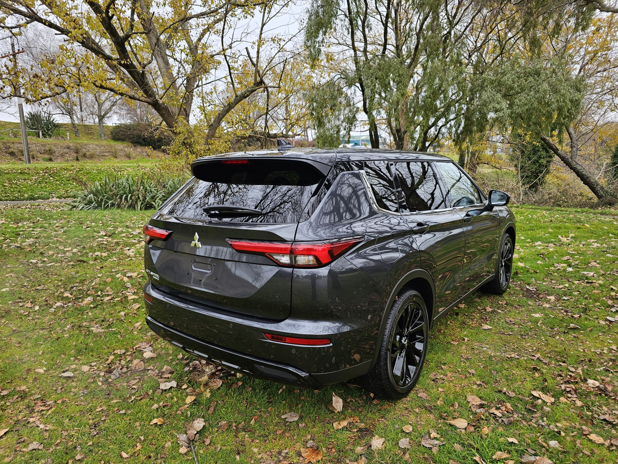 2024 Mitsubishi Outlander | SPORT 2.5P/CVT | 24141 | 3