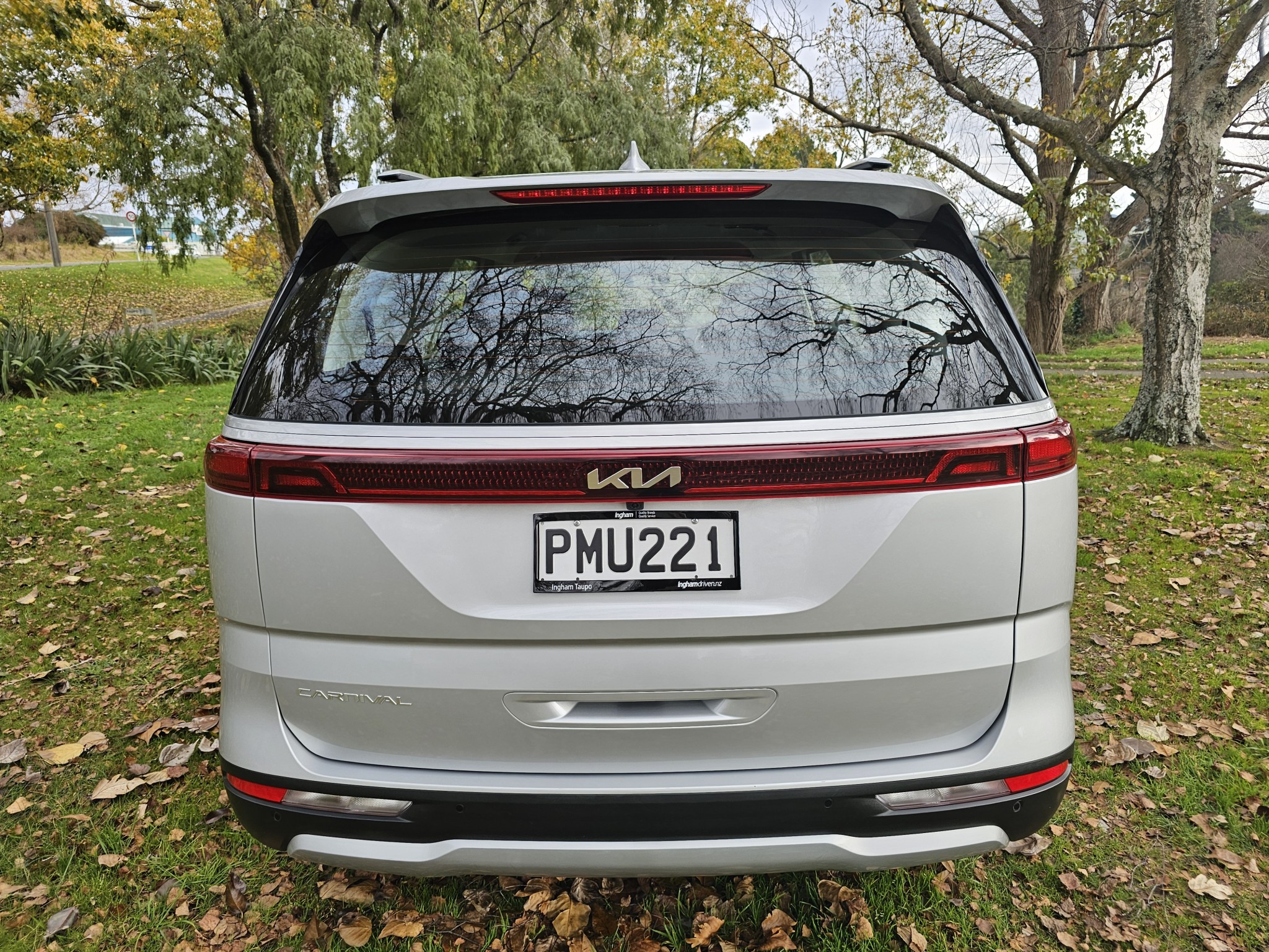 2022 Kia Carnival | EX 2.2DT/8AT | 23836 | 4