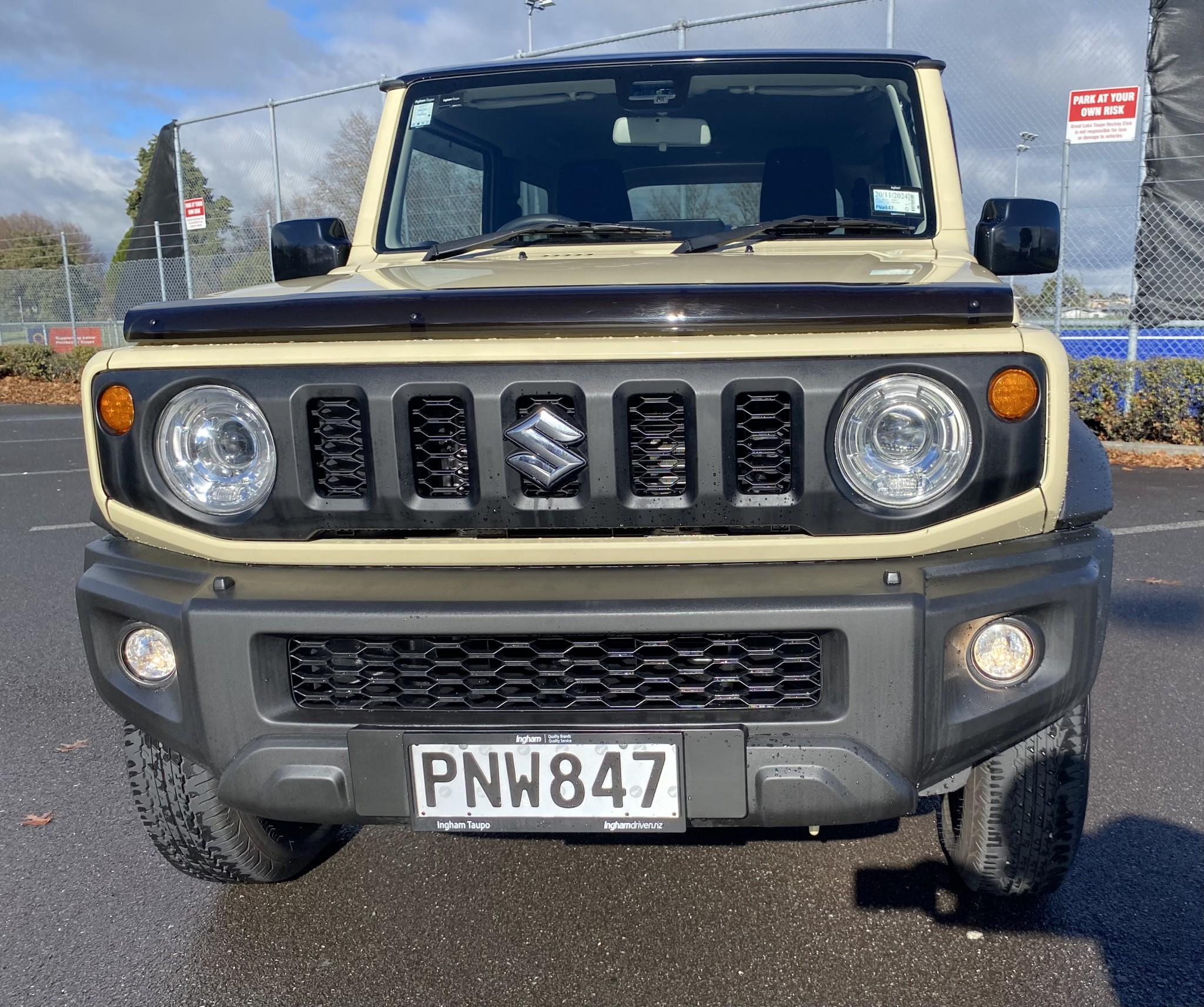 2022 Suzuki Jimny | SIERRA 1.5P/4WD/4AT | 23858 | 4