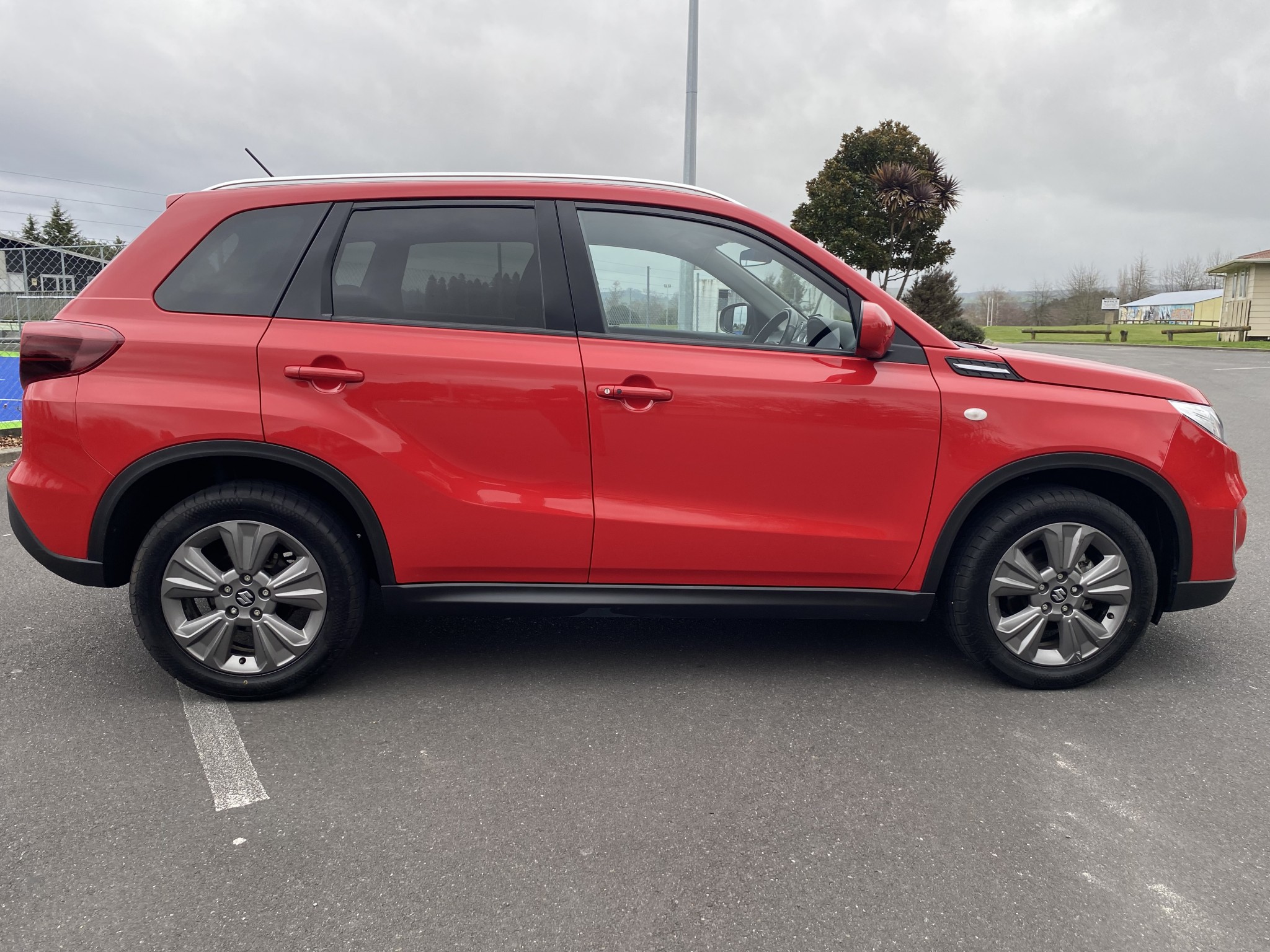 2022 Suzuki Vitara | JLXFAB 1.6P/6AT | 24604 | 2