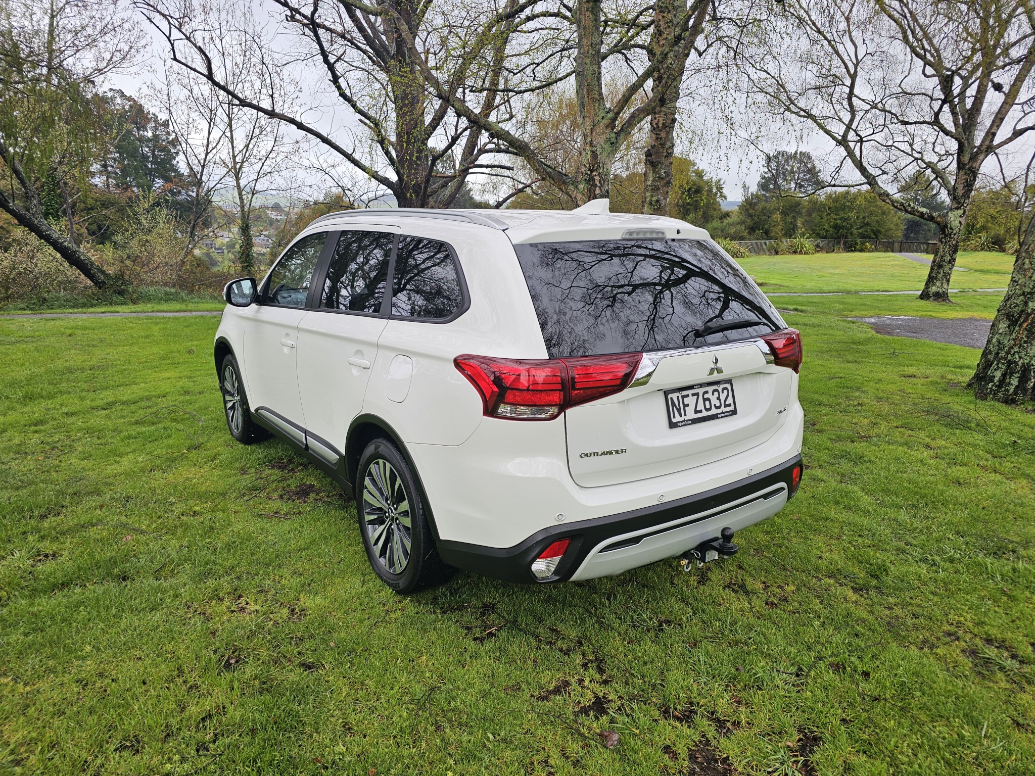 2021 Mitsubishi Outlander | XLS 2.4P/4WD/CVT | 24787 | 6