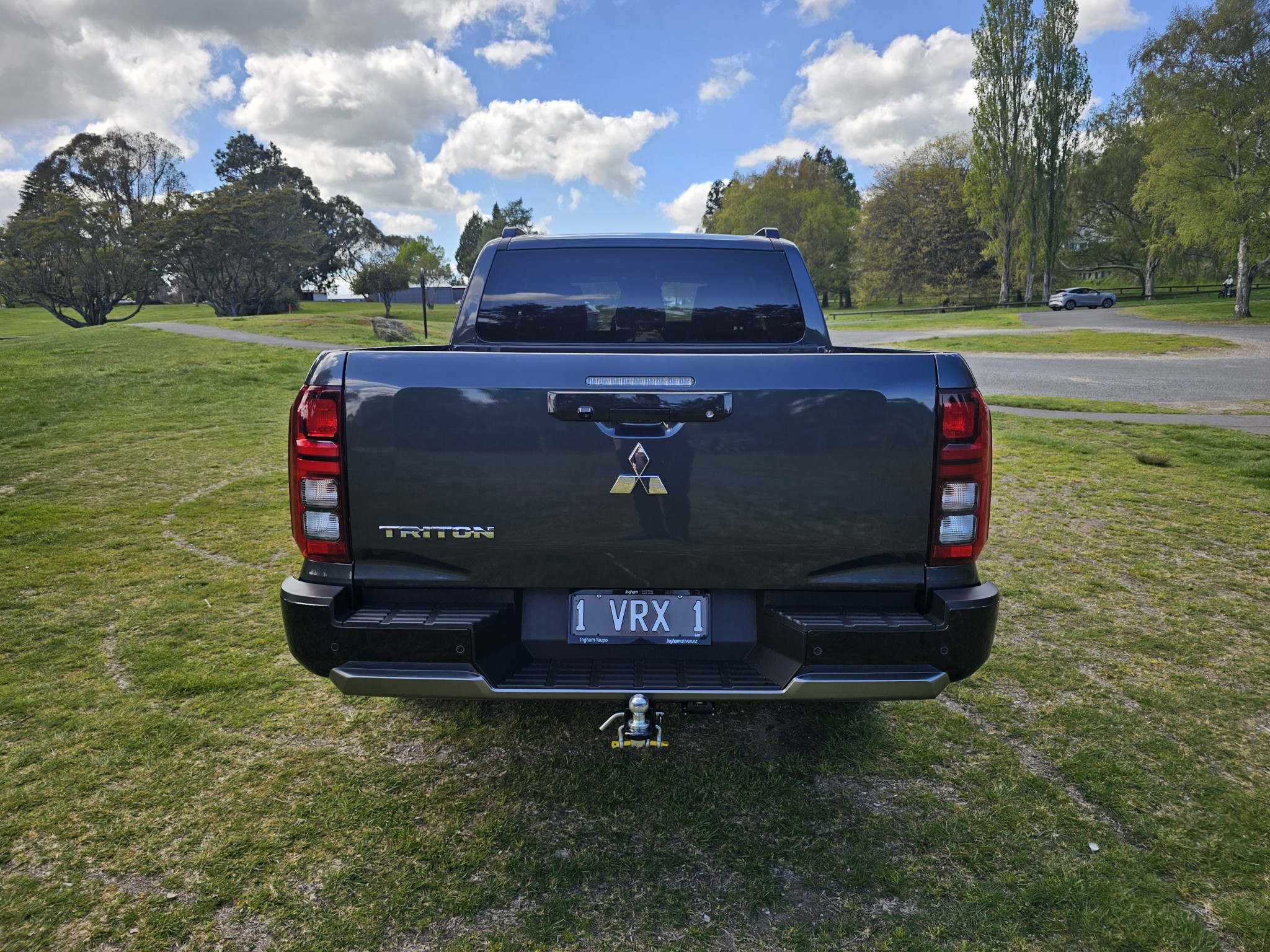 2024 Mitsubishi Triton | DC VRX 4WD 6AT 2.4DT | 24933 | 4