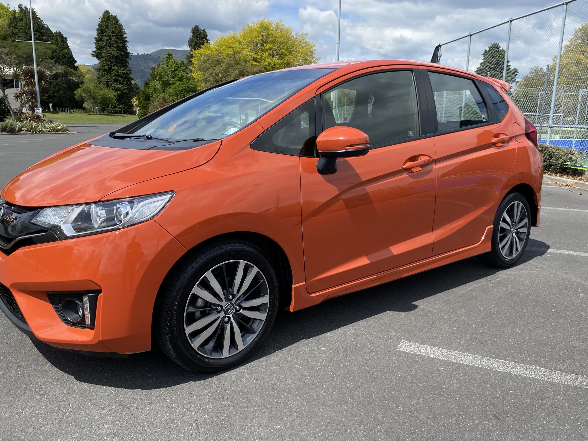 2016 Honda Jazz | RS 1.5P/CVT/HA/5DR/5 | 24951 | 6