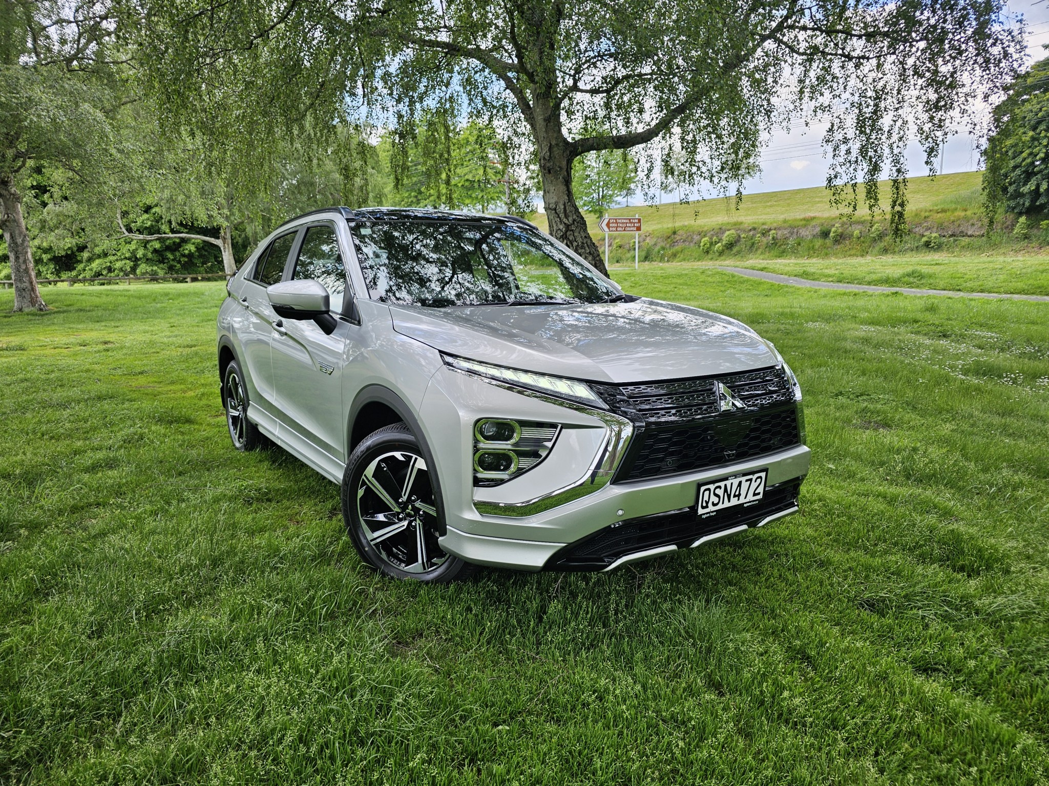 2024 Mitsubishi Eclipse Cross | VRX PHEV/4WD/AT | 25130 | 1