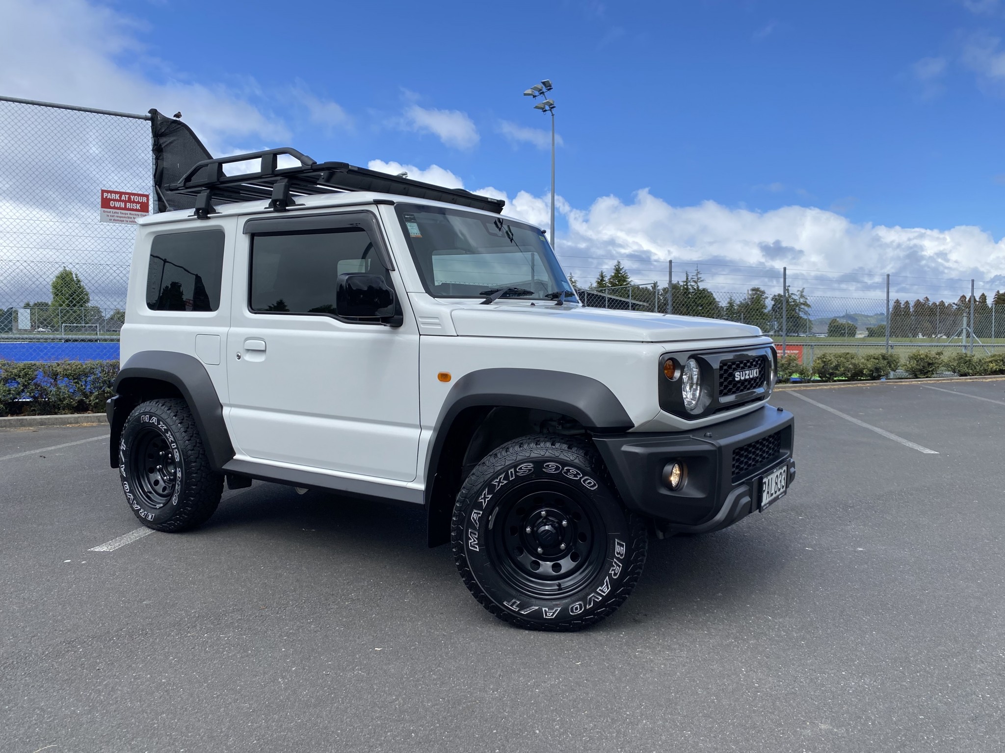 2022 Suzuki Jimny | SIERRA 1.5P/4WD/4AT | 25219 | 1