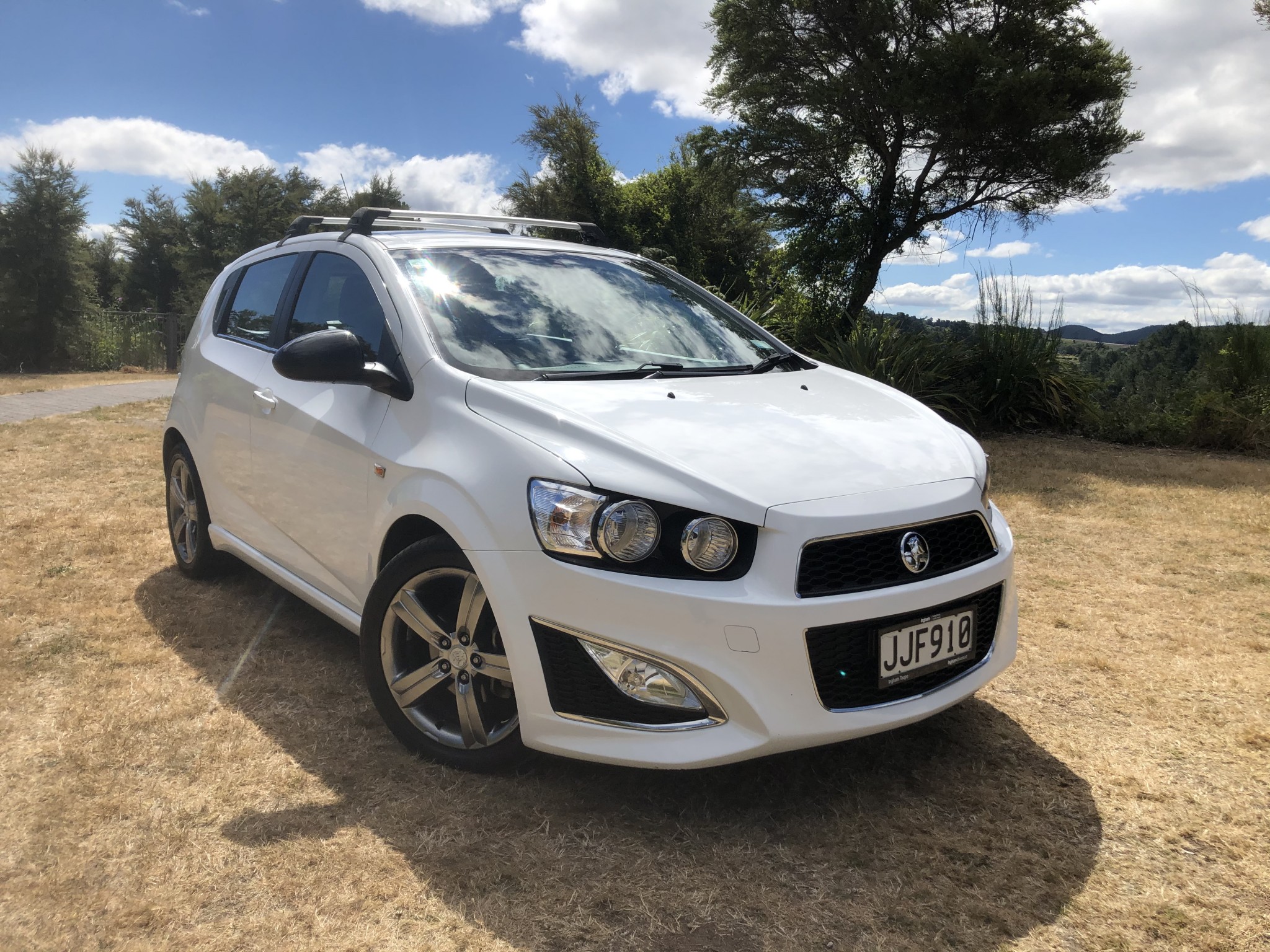 2015 Holden Barina | RS 1.4P/6AT/HA/4DR/5 | 14019 | 1