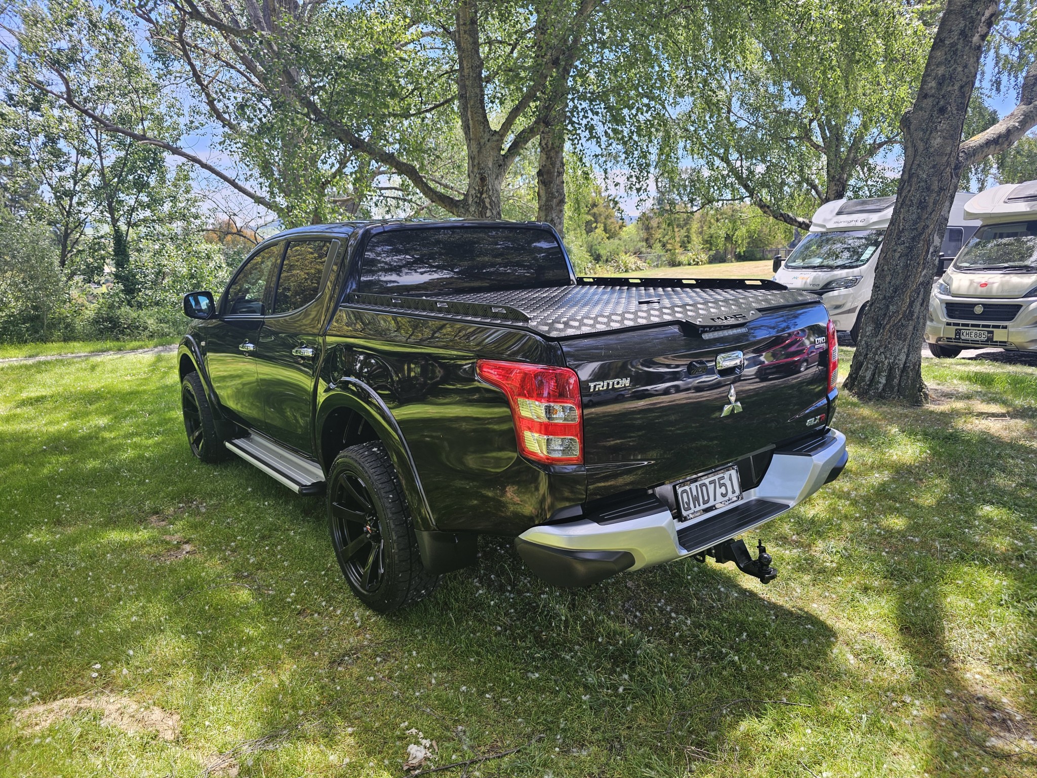 2019 Mitsubishi Triton | DC GLXR 6MT 2.4D/6MT | 25262 | 6