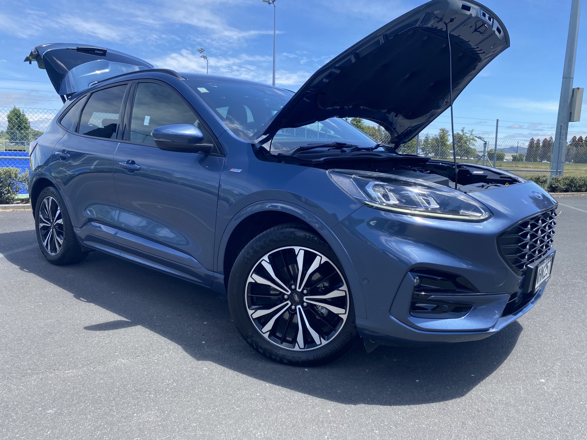 2021 Ford Escape | ST-LINE X ECOBOOST 2 | 25337 | 3