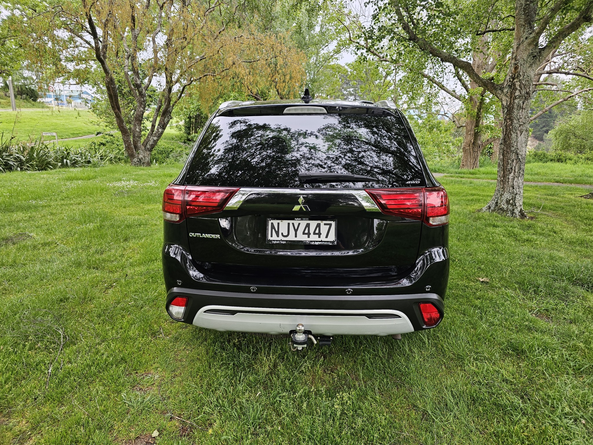 2021 Mitsubishi Outlander | LS 2.4P/4WD/CVT | 25498 | 4