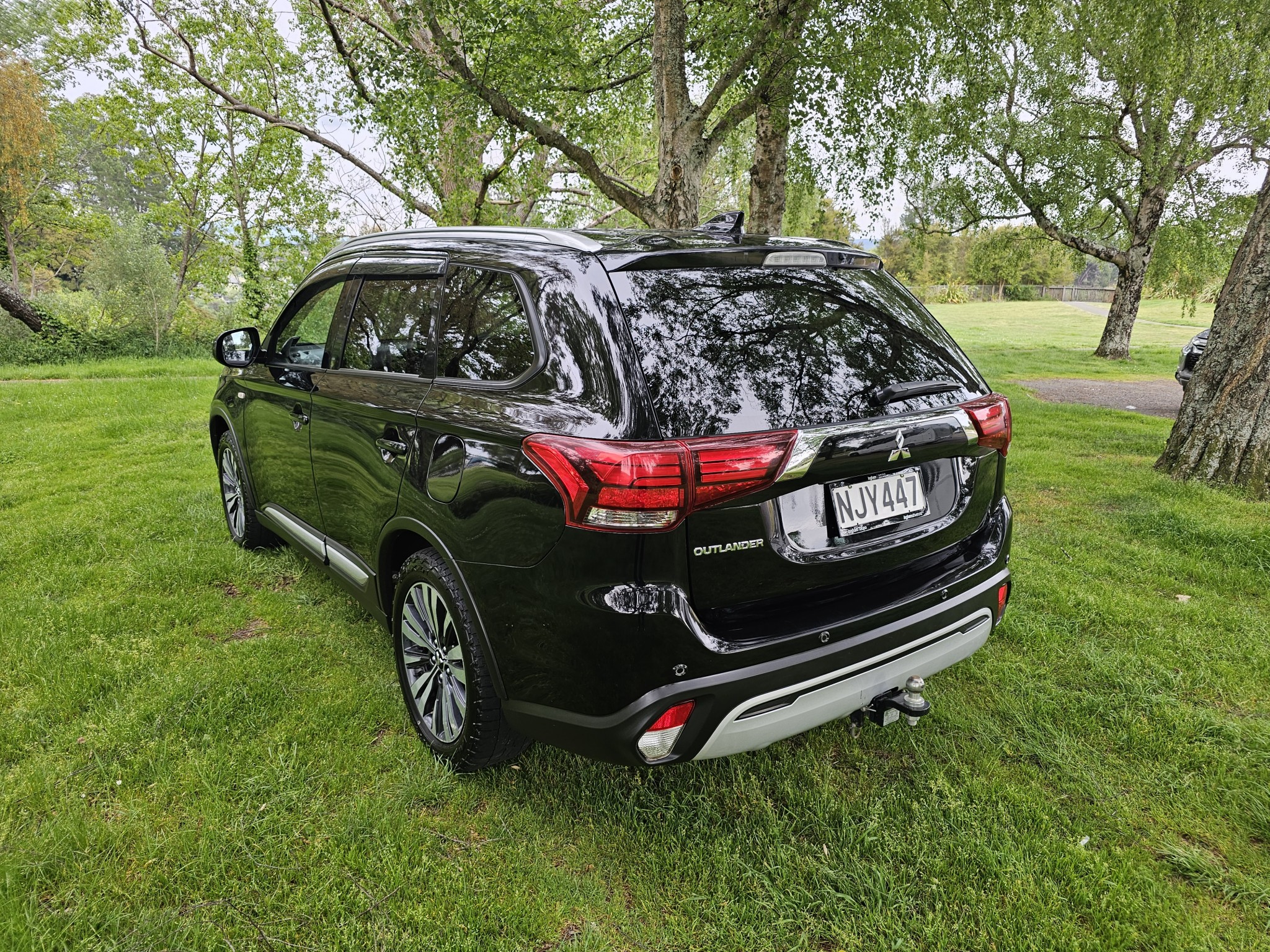 2021 Mitsubishi Outlander | LS 2.4P/4WD/CVT | 25498 | 6