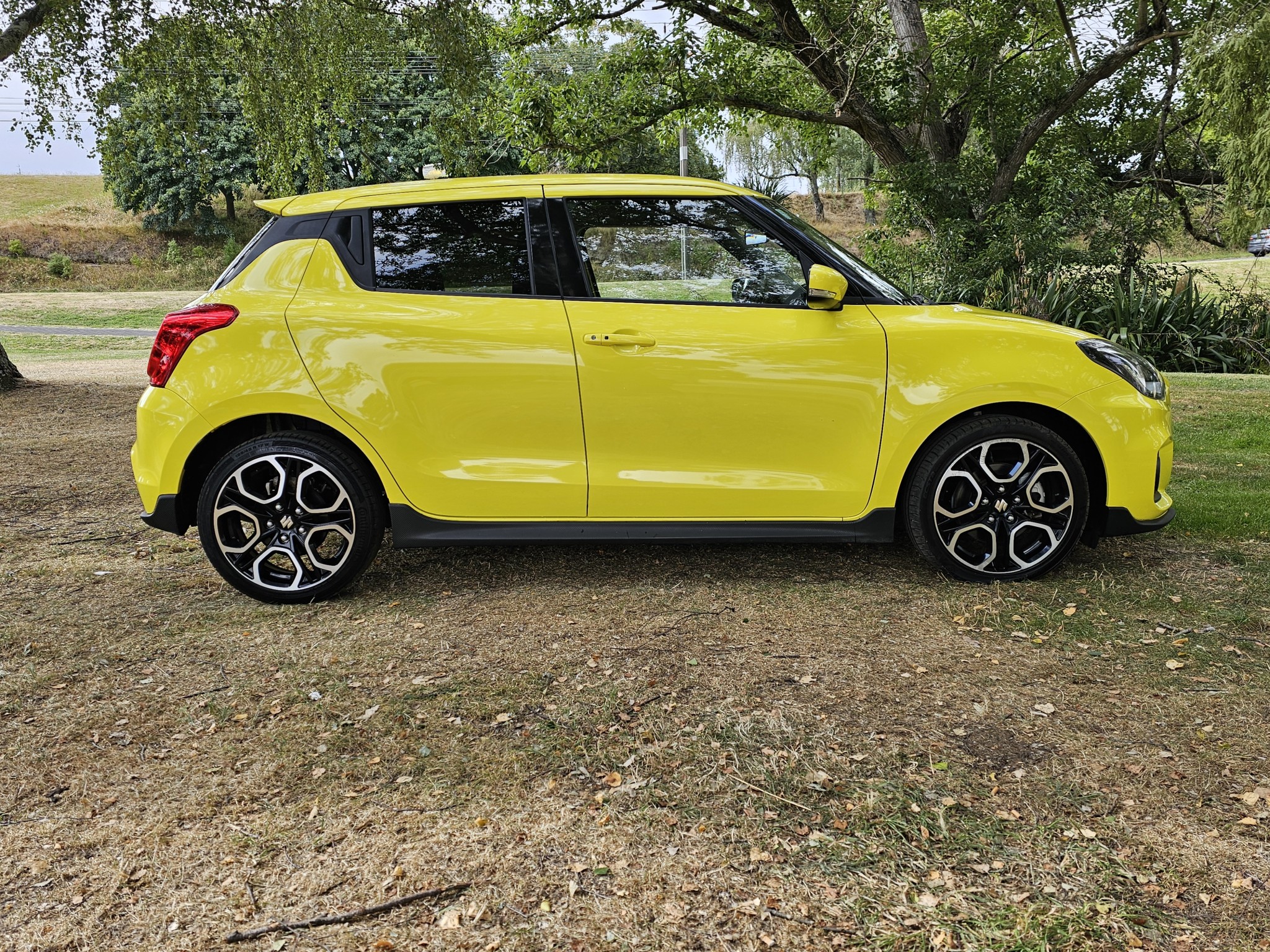 2022 Suzuki Swift | SPORT 1.4PT/6AT | 25511 | 2