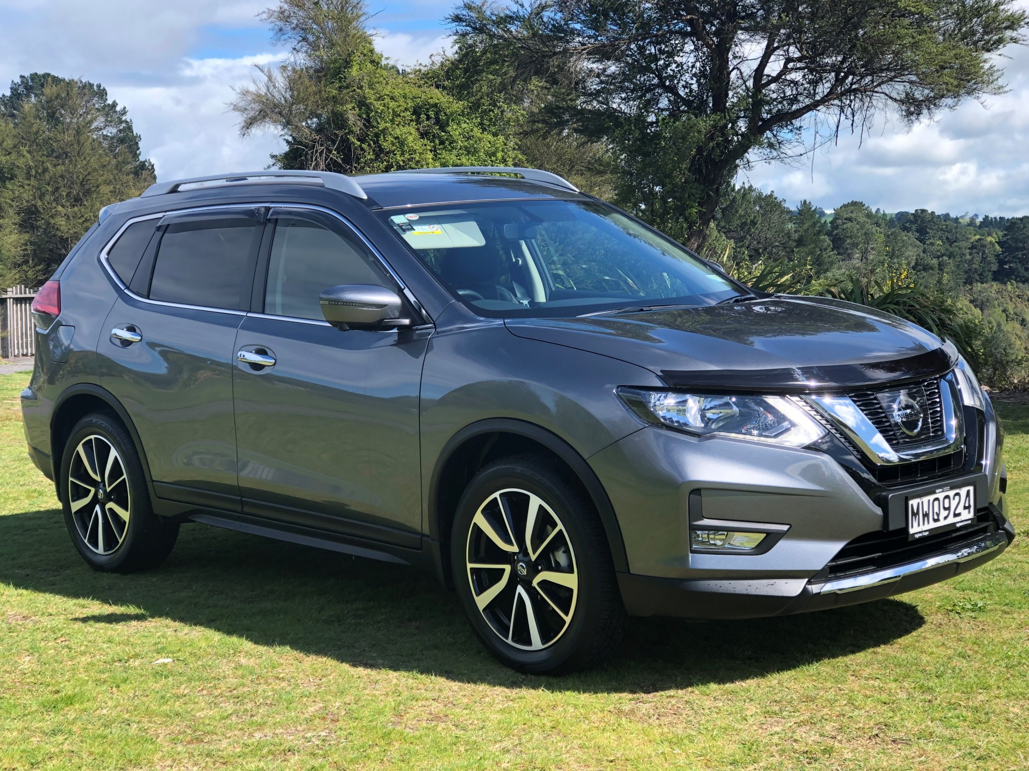 2020 Nissan X-Trail | ST-L 2.5P/6CVT/SW/5D | 13306 | 1