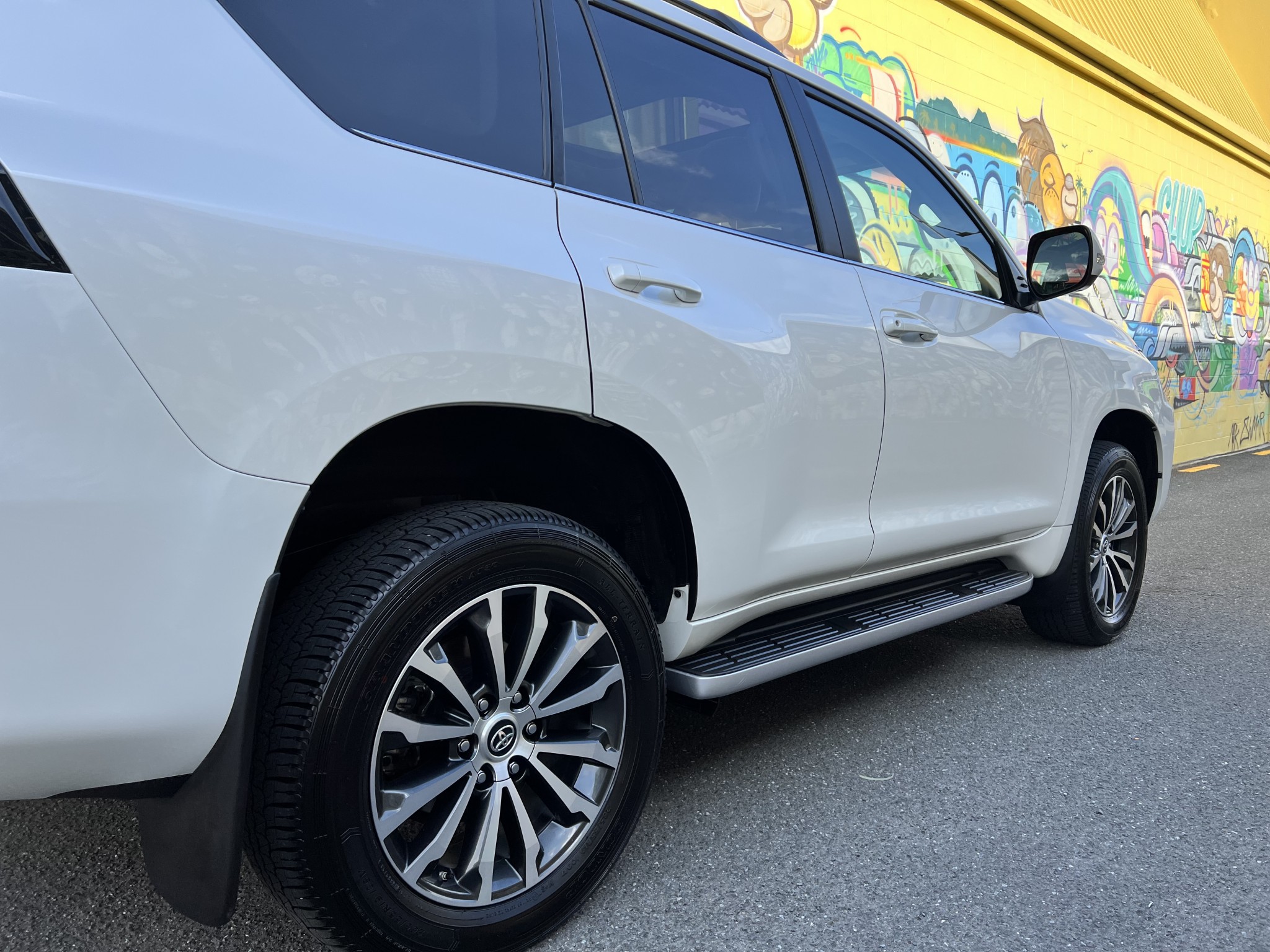 2023 Toyota Land Cruiser Prado | VX LIMITED 2.8DT/4WD | 24488 | 5