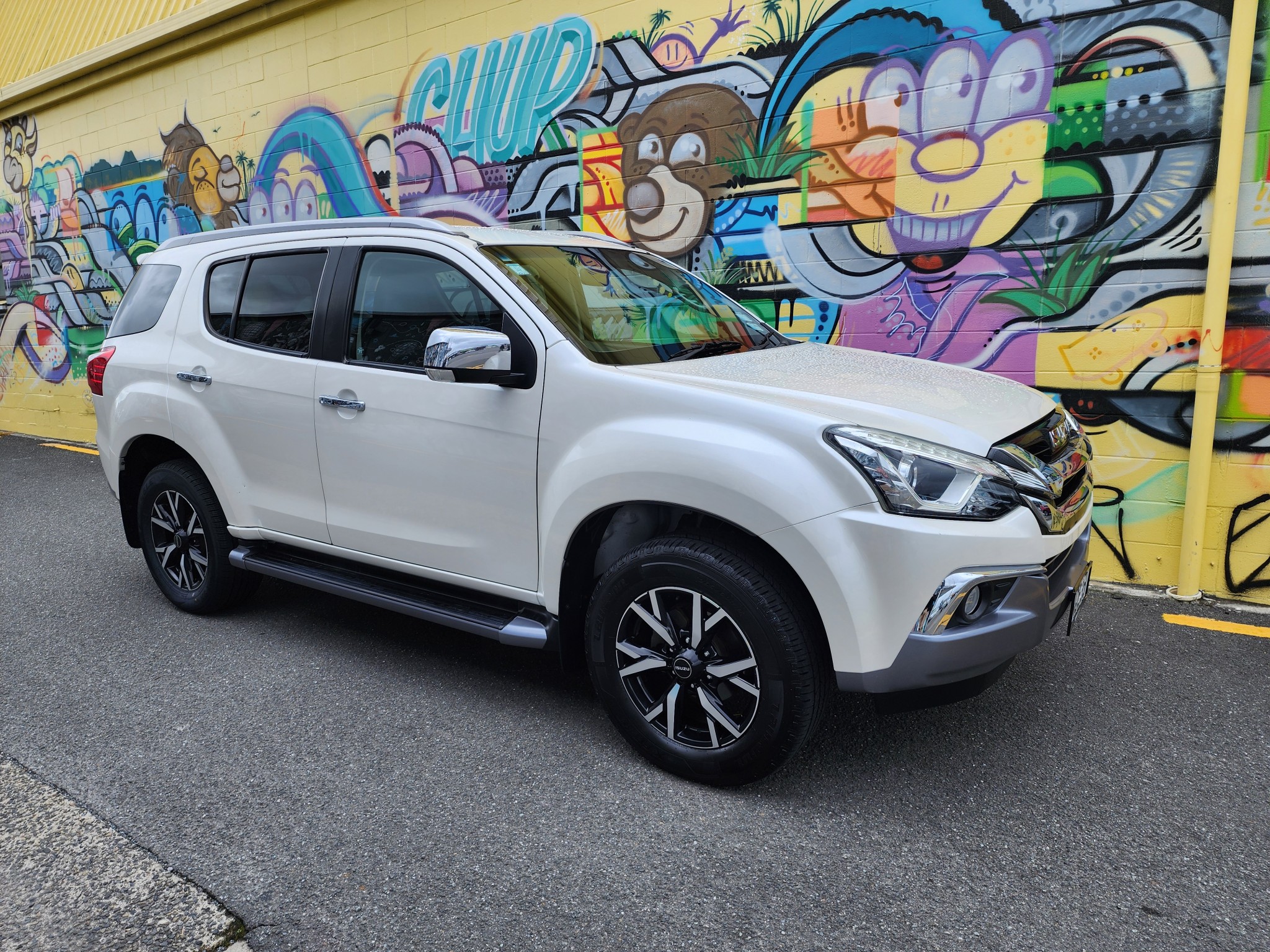 2021 Isuzu MU-X | 4WD AUTO 3.0D/4WD | 24818 | 1