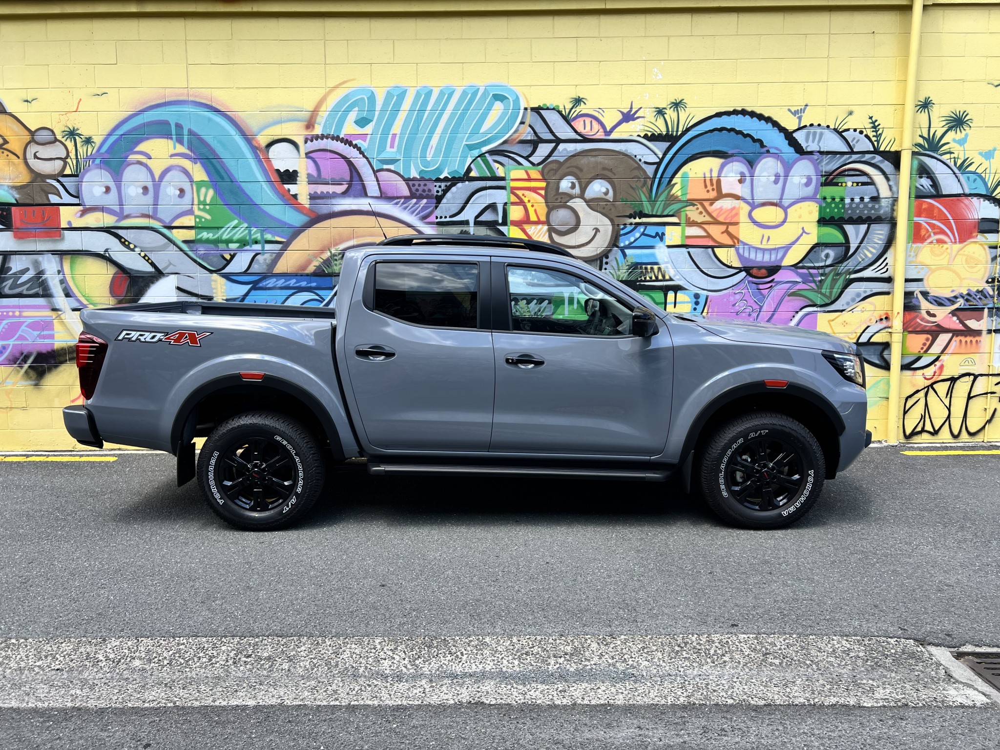 2025 Nissan Navara | PRO-4X 2.3D/4WD/7AT | 25686 | 3