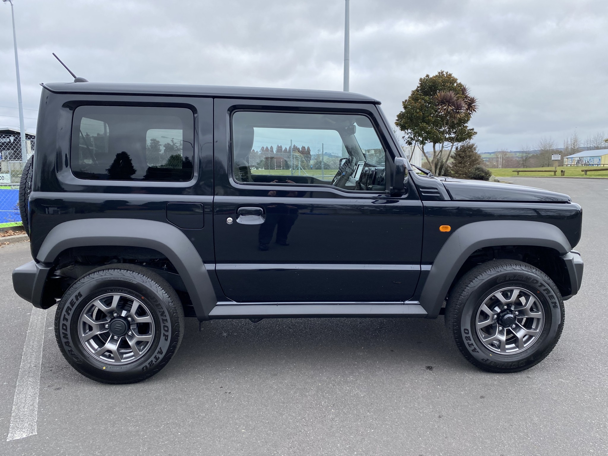 2024 Suzuki Jimny | SIERRA 1.5P/4WD/5MT | 24371 | 2