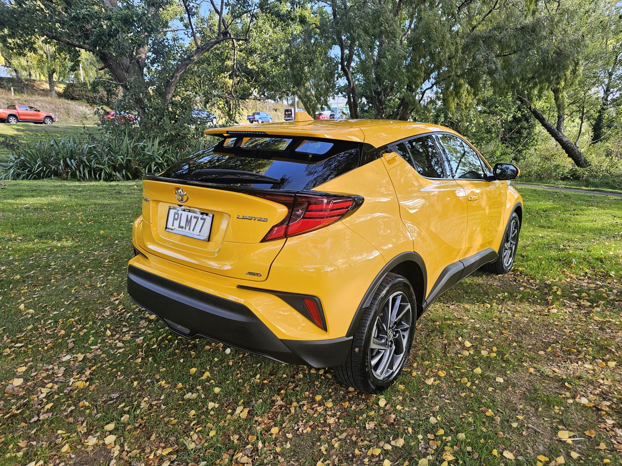 2022 Toyota C-HR | LIMITED 1.2PT/4WD | 23241 | 3