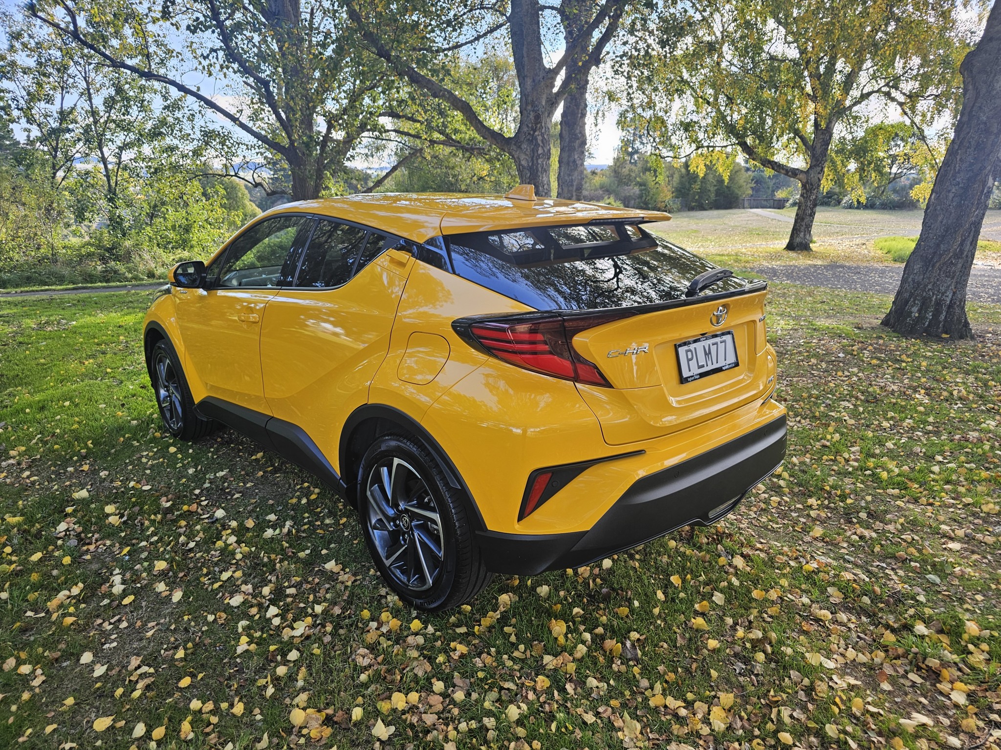 2022 Toyota C-HR | LIMITED 1.2PT/4WD | 23241 | 6