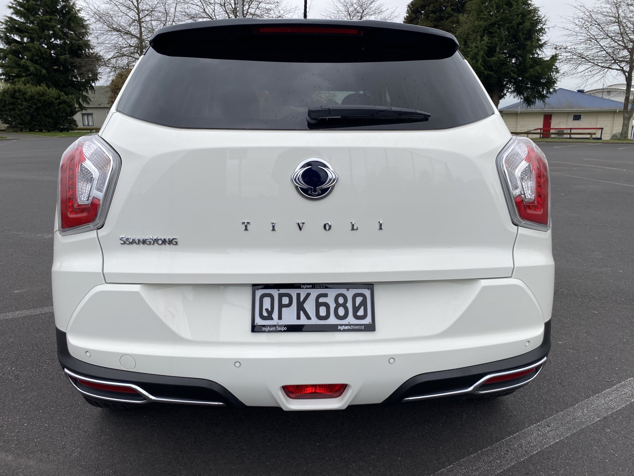 2019 SsangYong TIVOLI | LTD AUTO 1.6P/6AT/SW | 23927 | 7