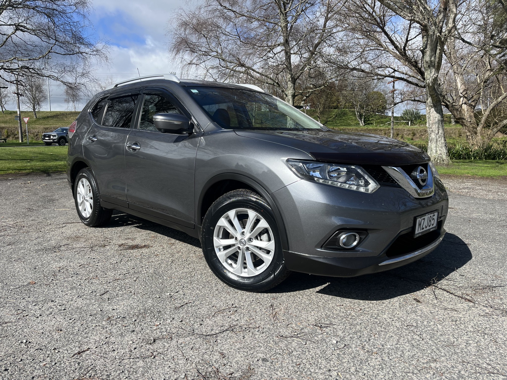 2016 Nissan X-Trail | ST-L 2.5P/6CVT/SW/5D | 24418 | 1