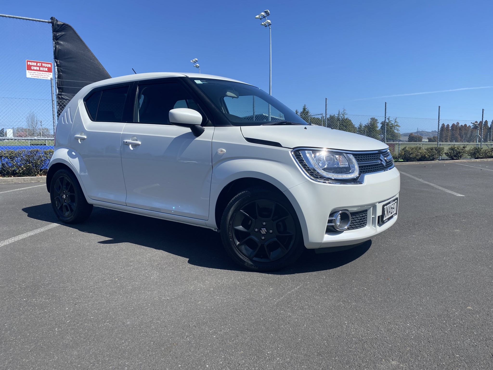 2017 Suzuki Ignis | LTDC 1.2P/CVT | 24722 | 1