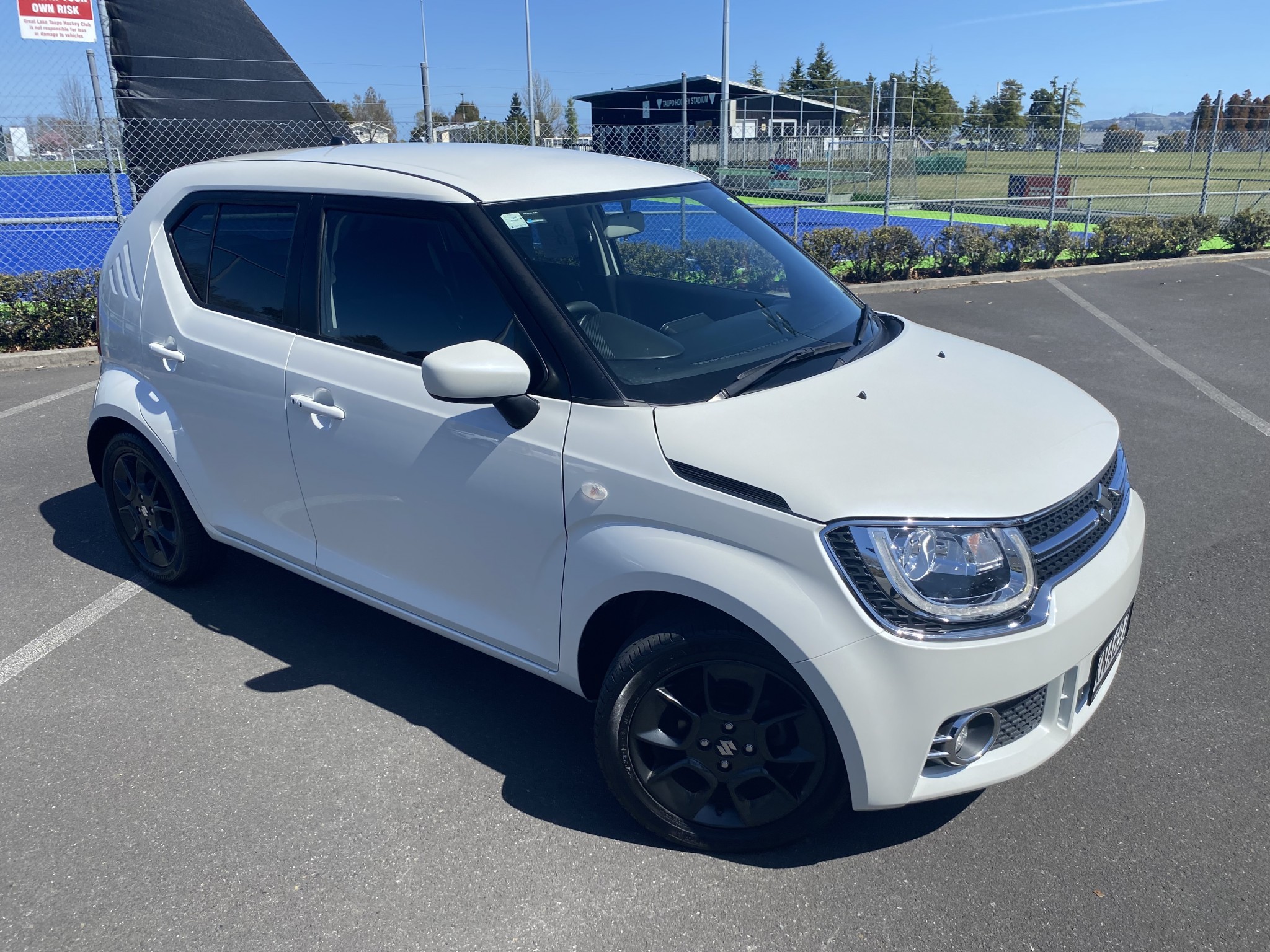 2017 Suzuki Ignis | LTDC 1.2P/CVT | 24722 | 6