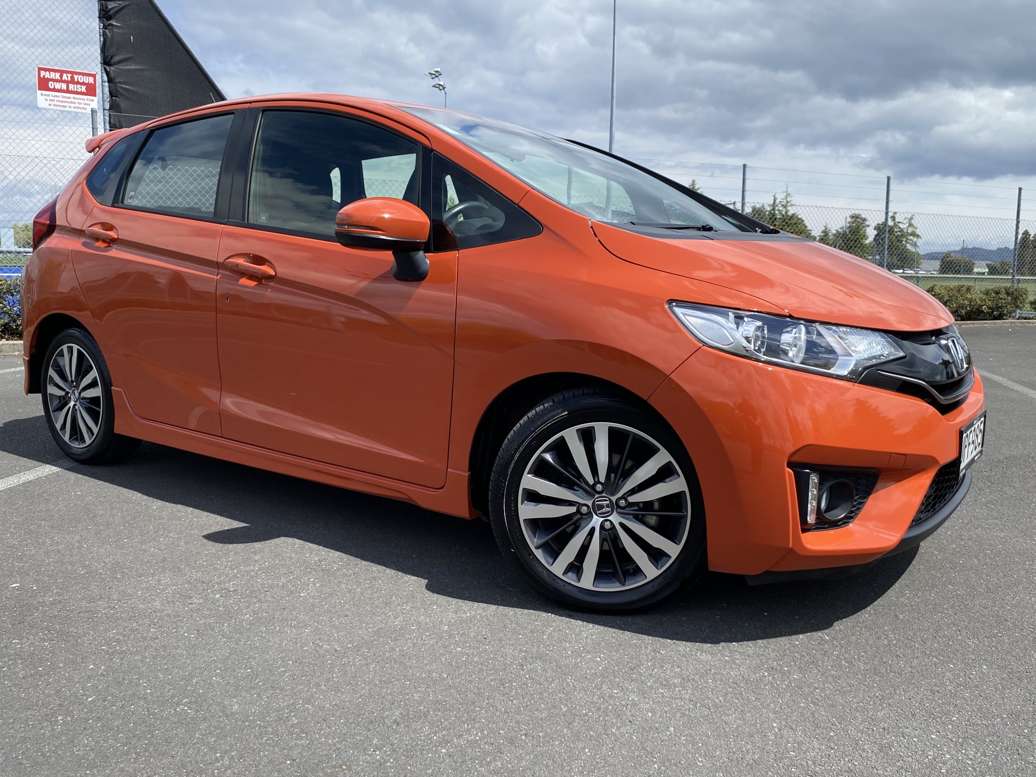 2016 Honda Jazz | RS 1.5P/CVT/HA/5DR/5 | 24951 | 3