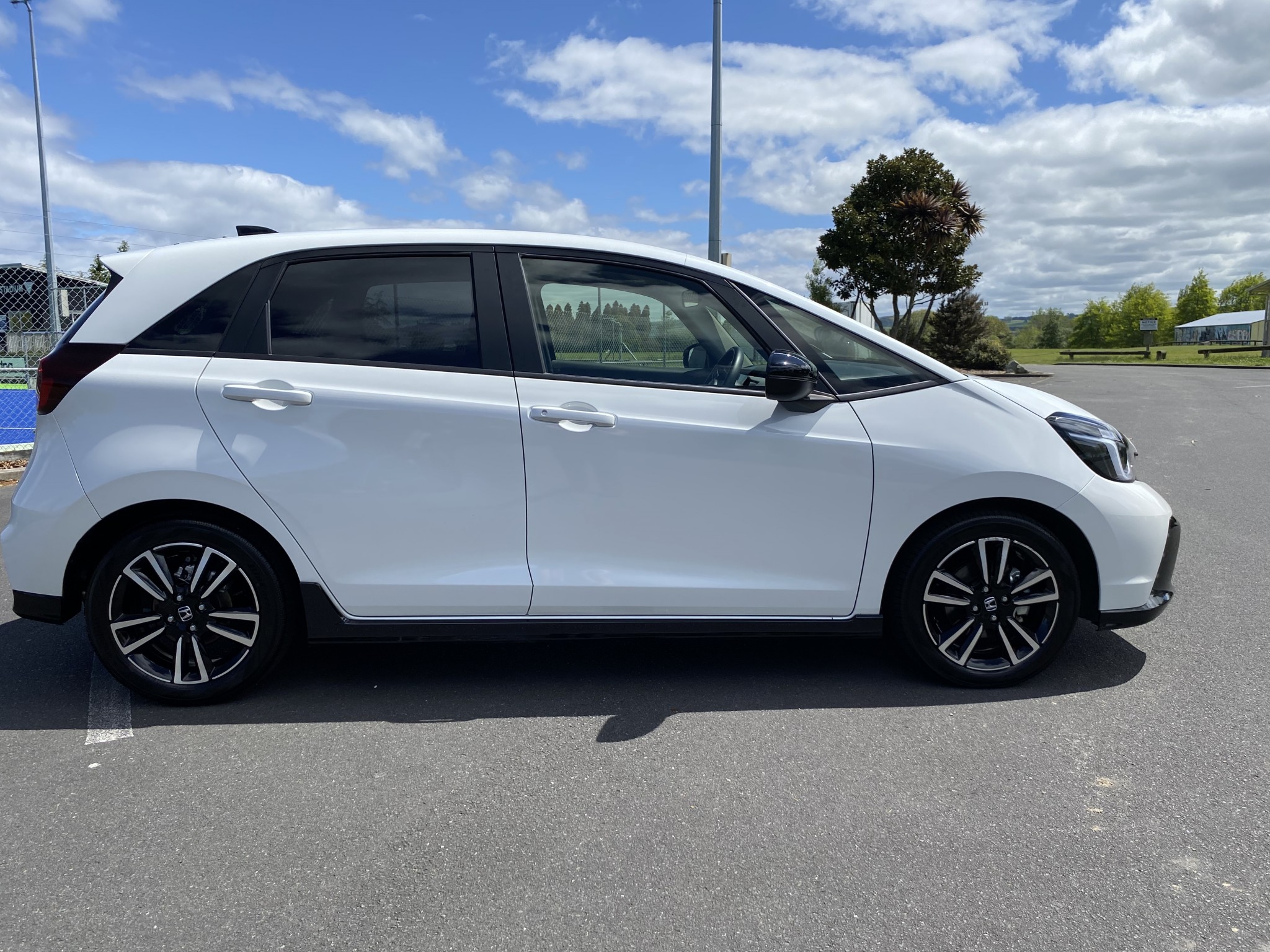 2023 Honda Jazz | E:HEV RS 1.5PH E:HEV | 25042 | 2