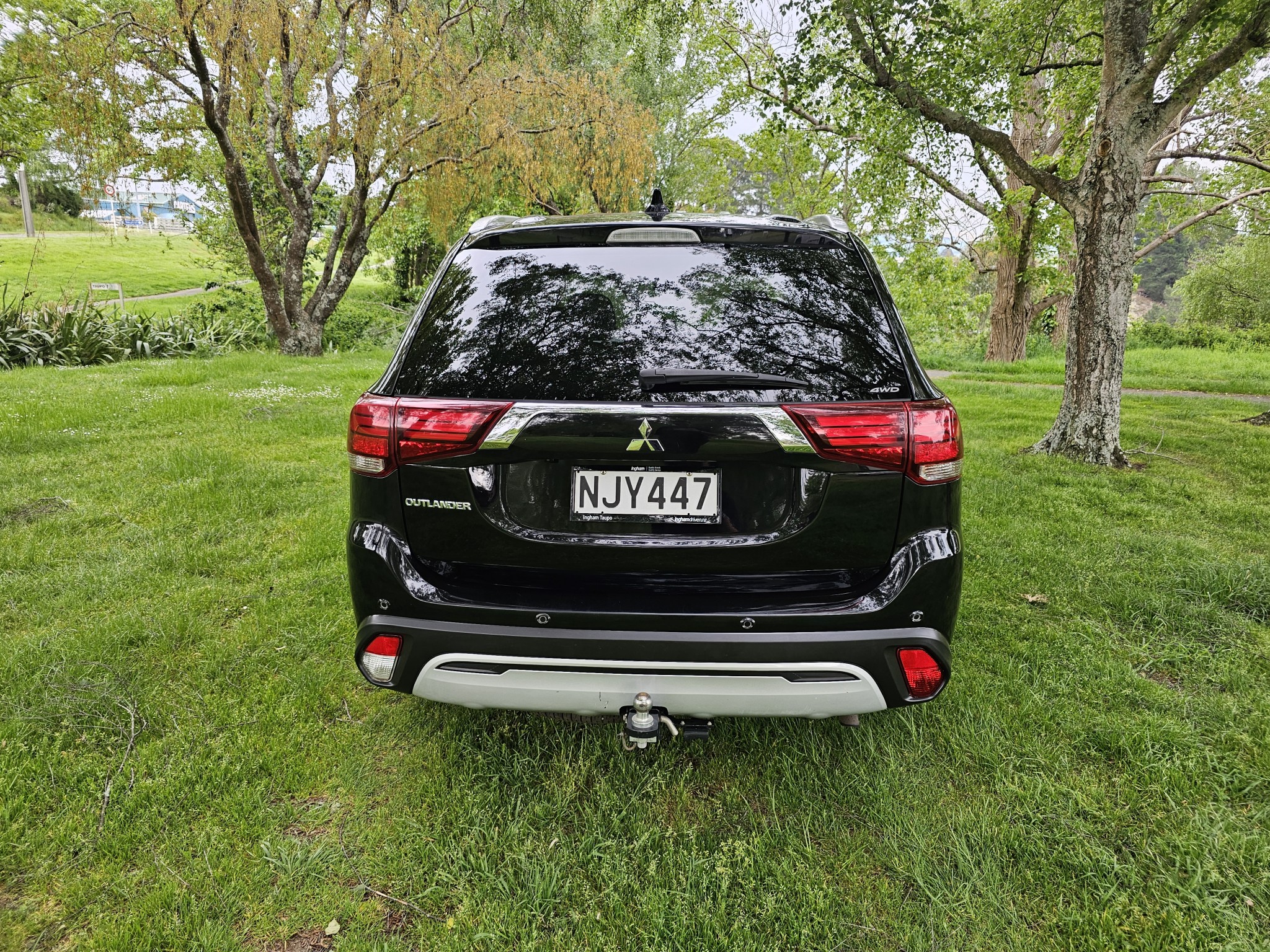 2021 Mitsubishi Outlander | LS 2.4P/4WD/CVT | 25086 | 4