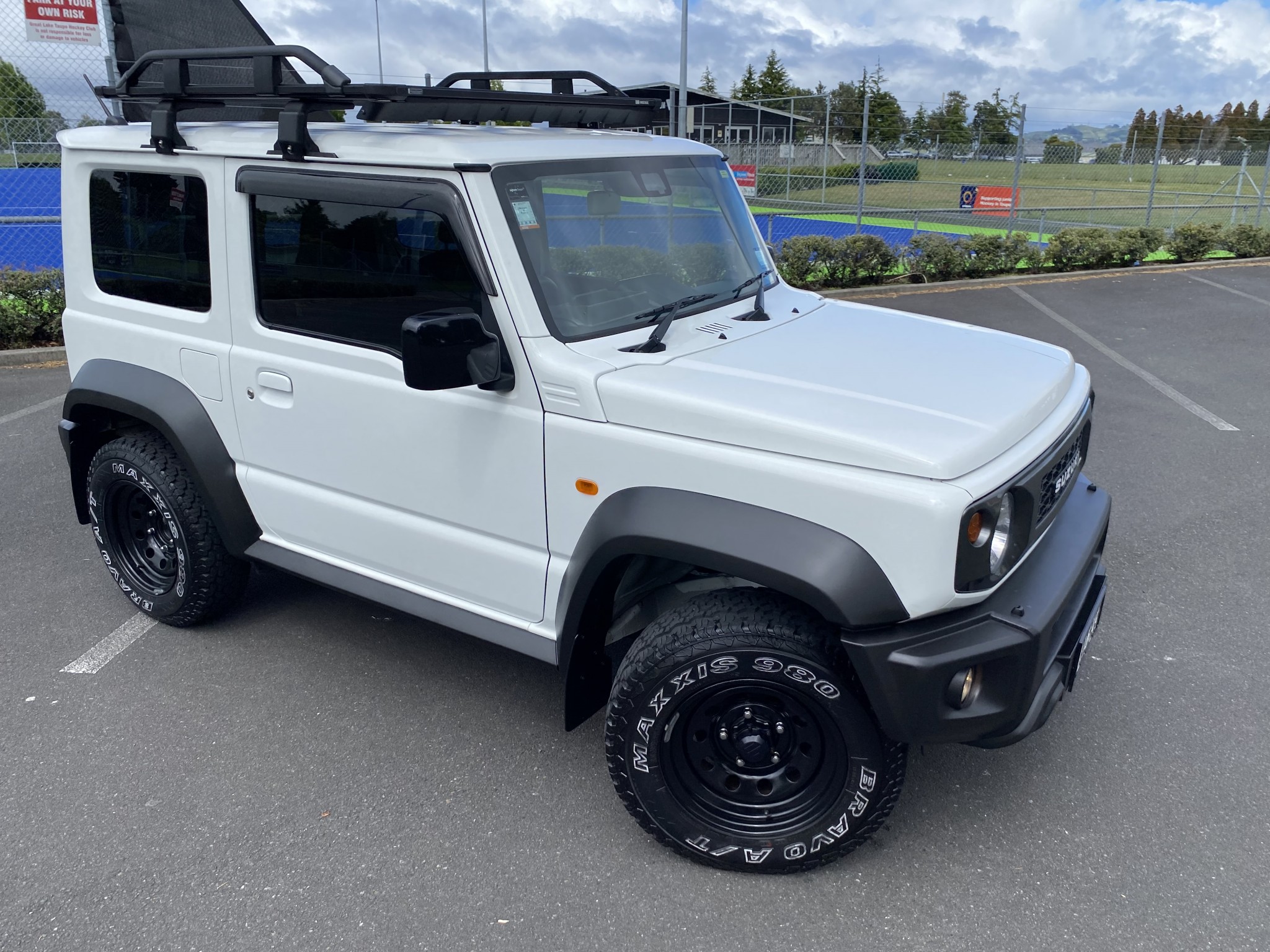 2022 Suzuki Jimny | SIERRA 1.5P/4WD/4AT | 25219 | 4