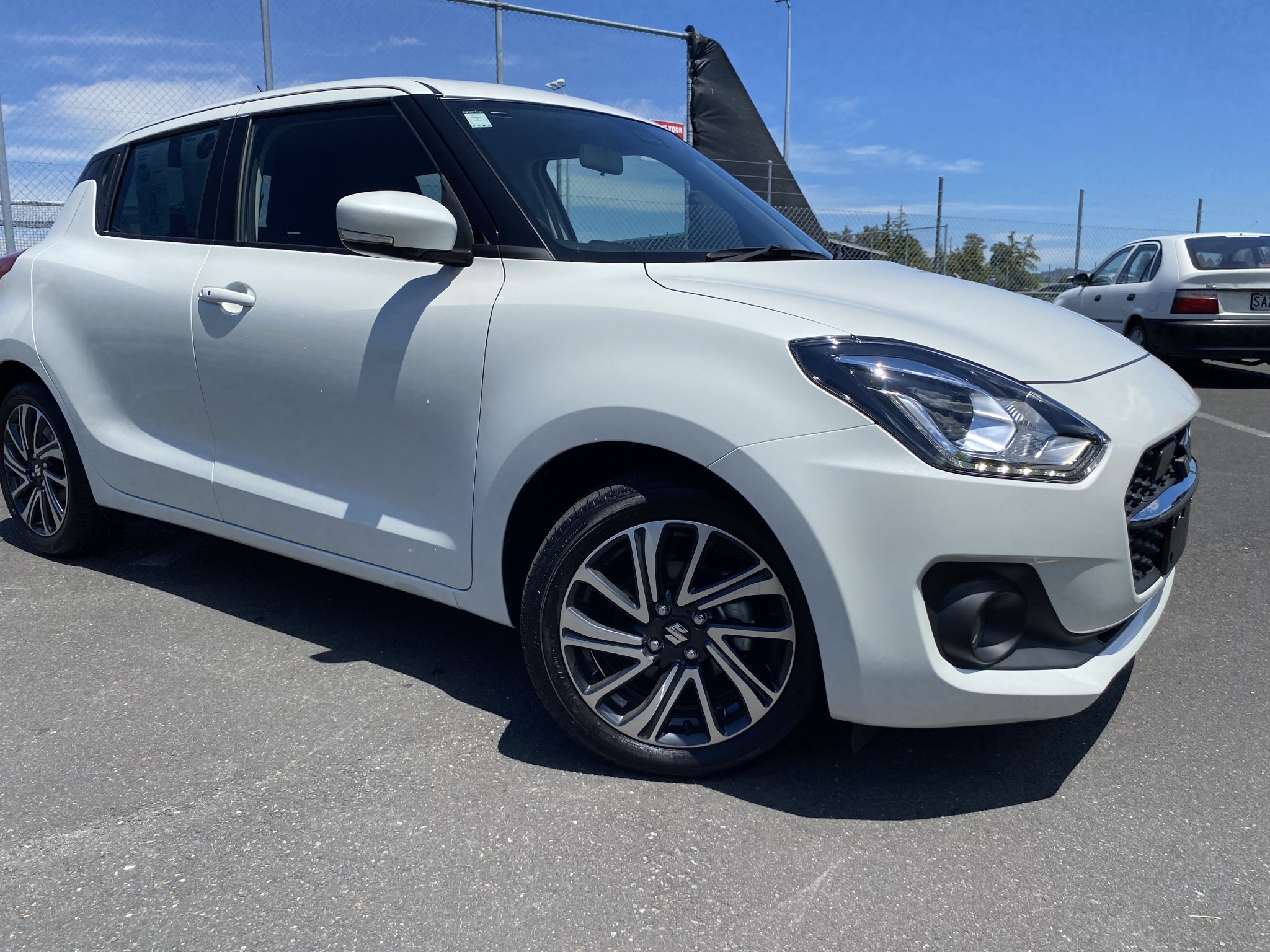 2024 Suzuki Swift | RS 1.0PT/6AT | 25330 | 3