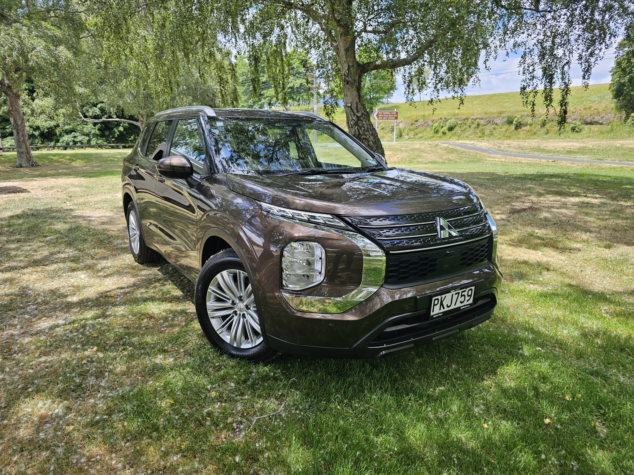 2022 Mitsubishi Outlander | LS 2.5P/CVT | 25385 | 1